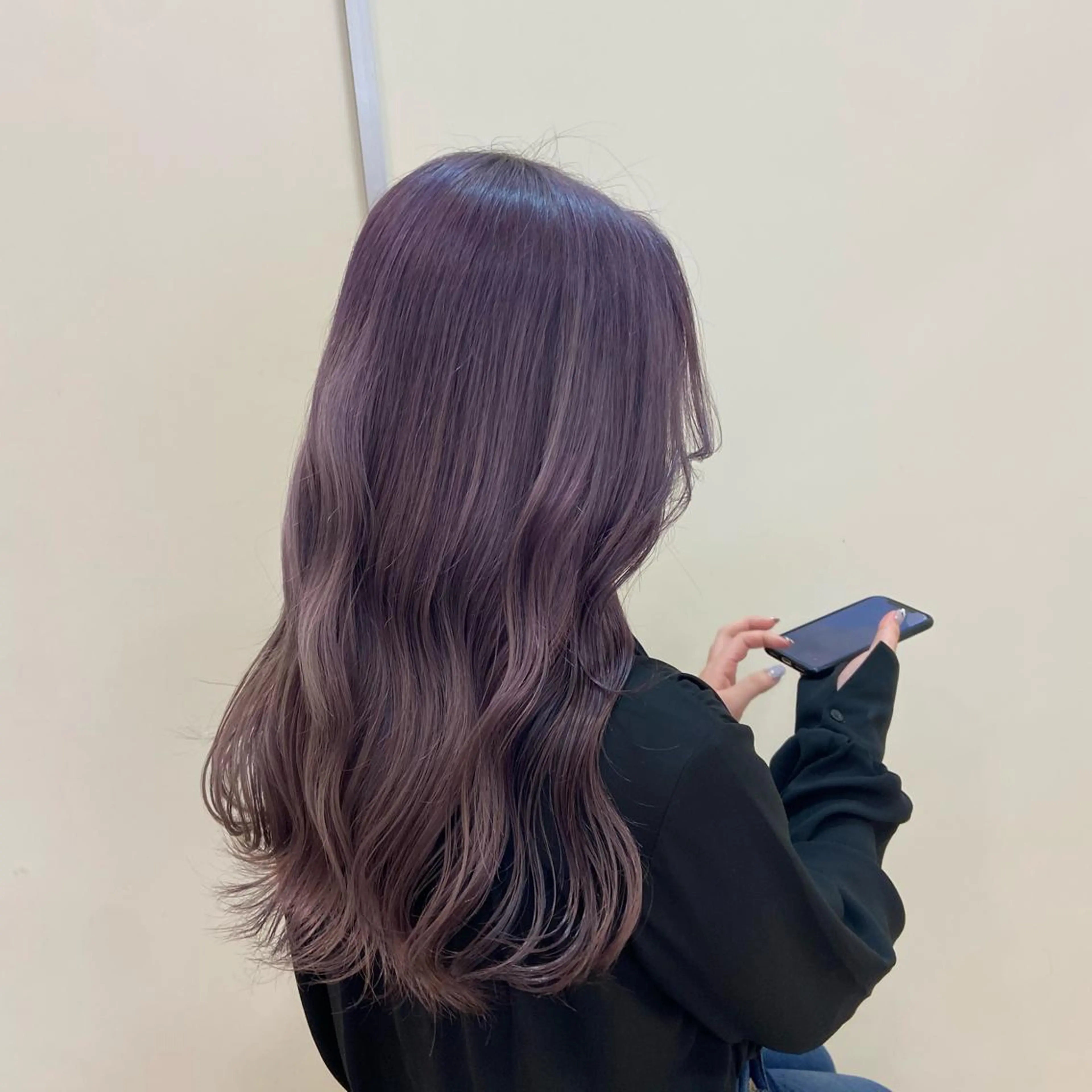 ロング カラー ヘアアレンジ Mirai 🧸のヘアスタイル