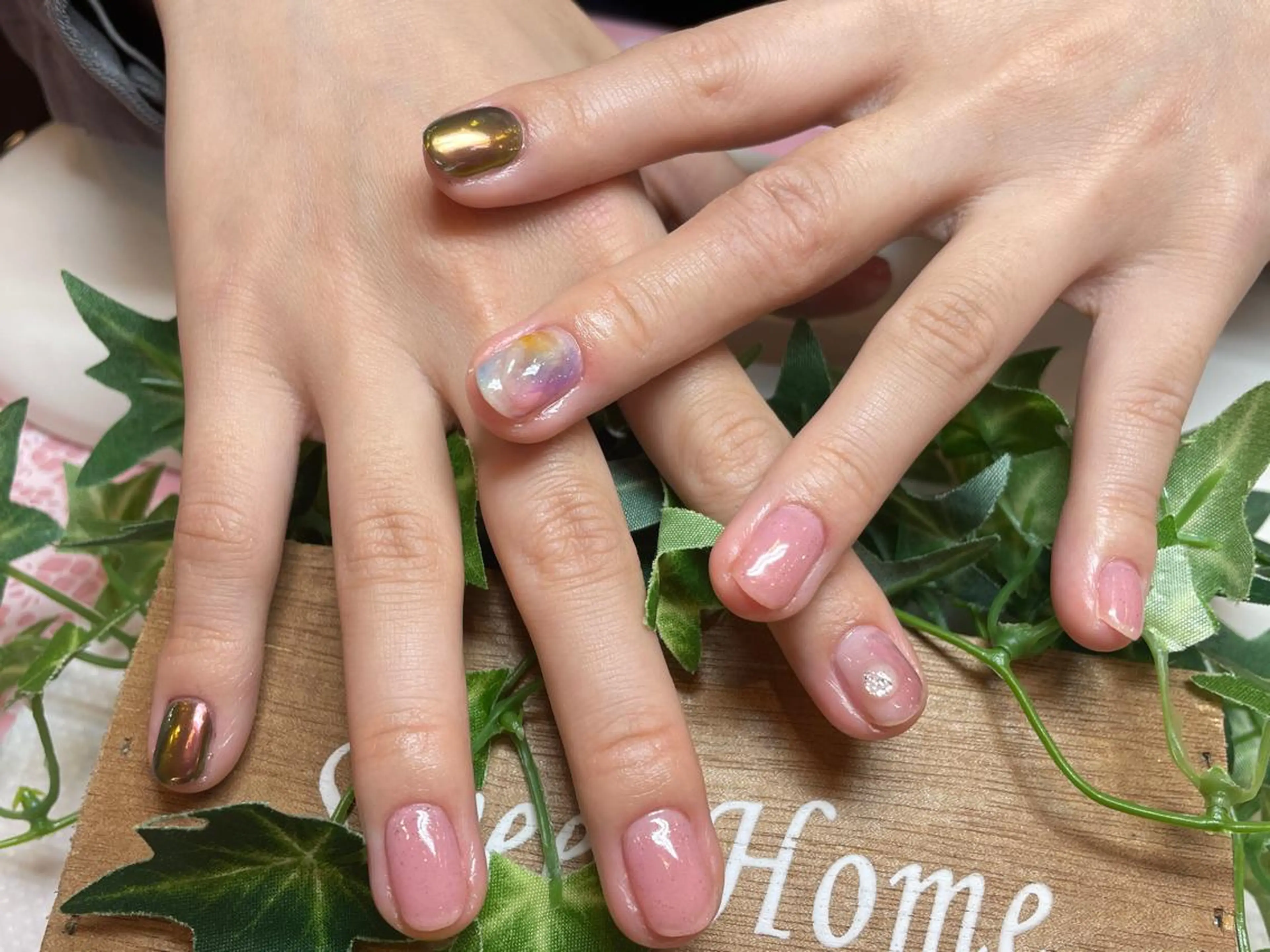 ネイル Ui_Amor (パラジェル)のネイルデザイン