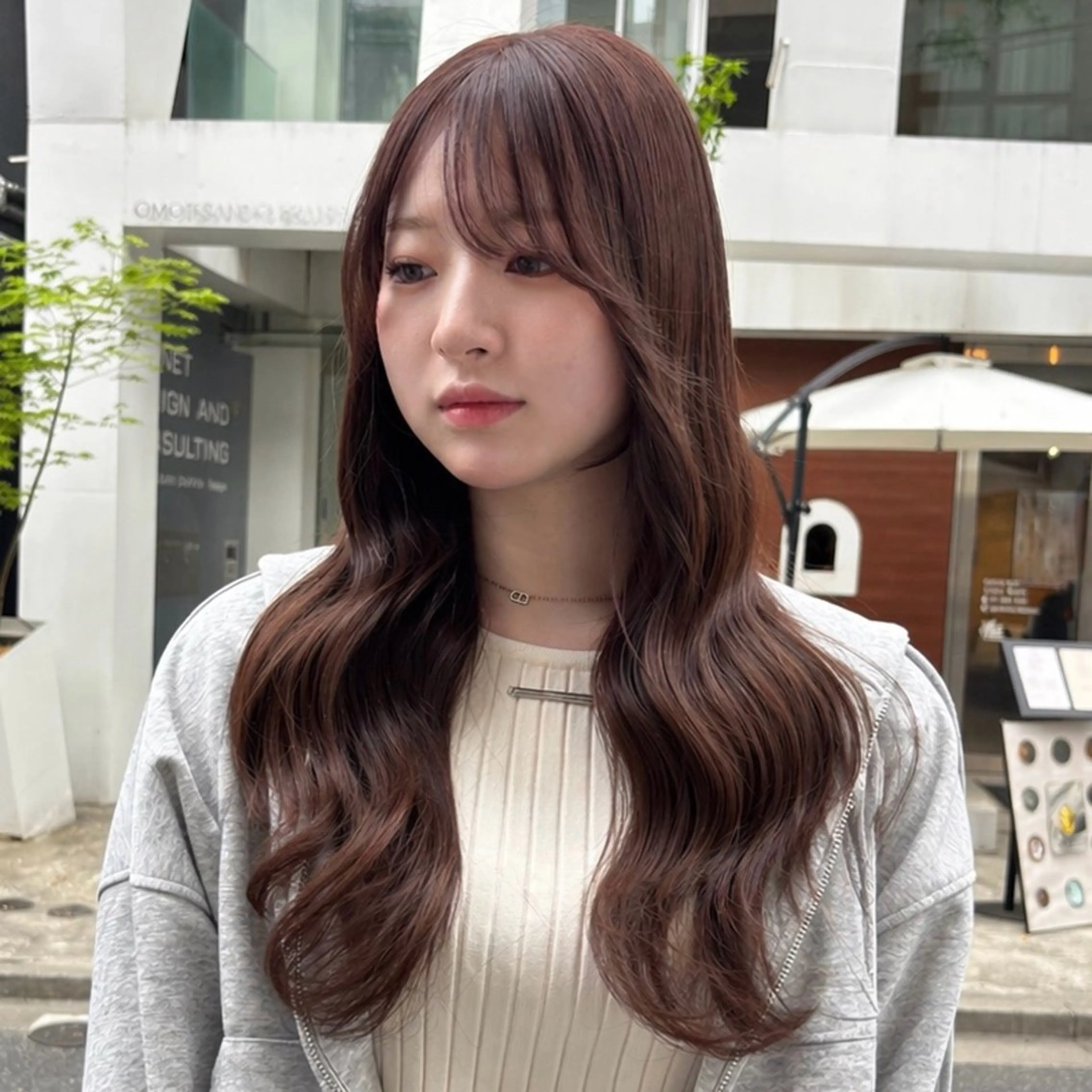 ロング ヘアカラー トリートメント 盛れる透明感カラー・ momokaのヘアスタイル