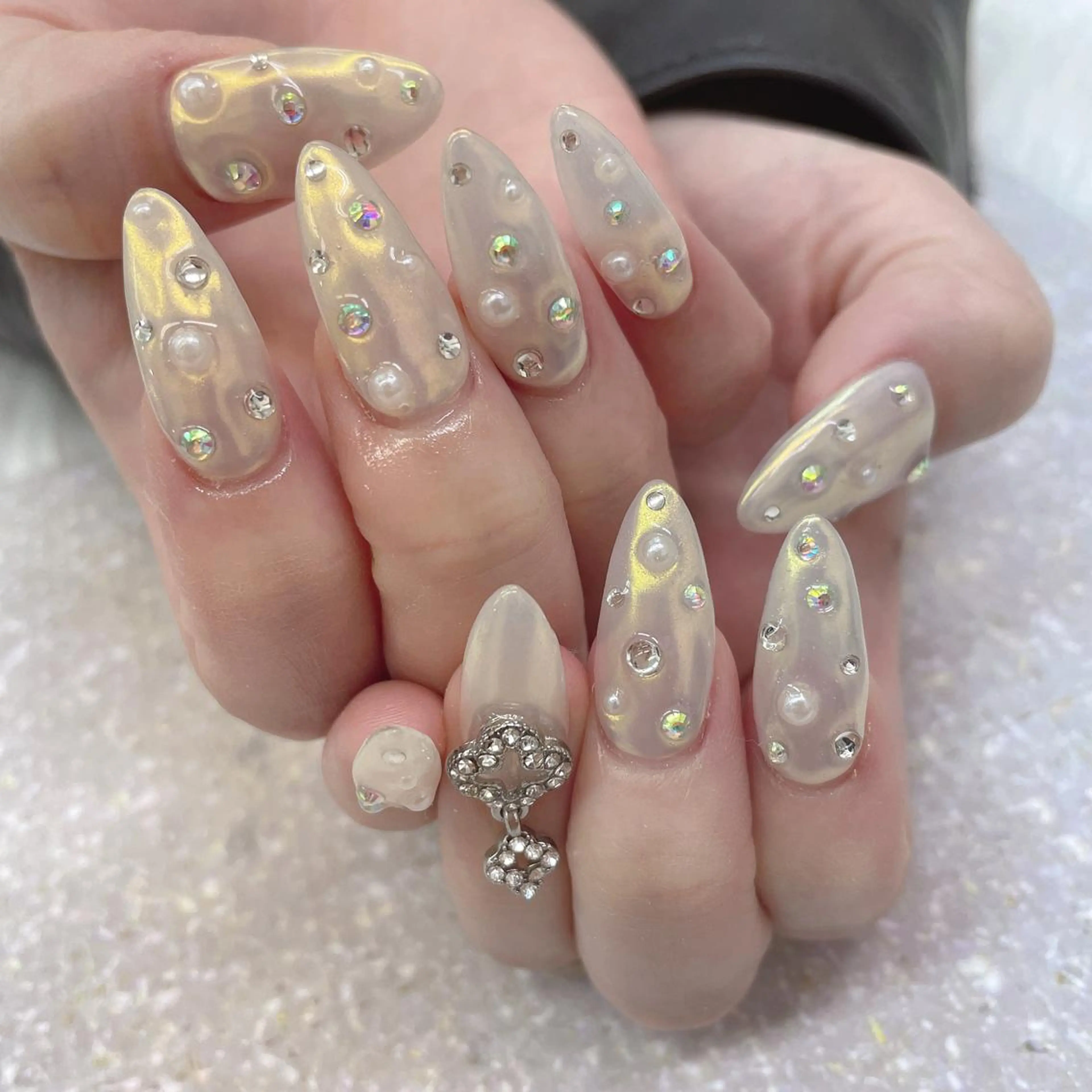 ネイル 💅ネイルサロン ブラン🌈かすみのネイルデザイン