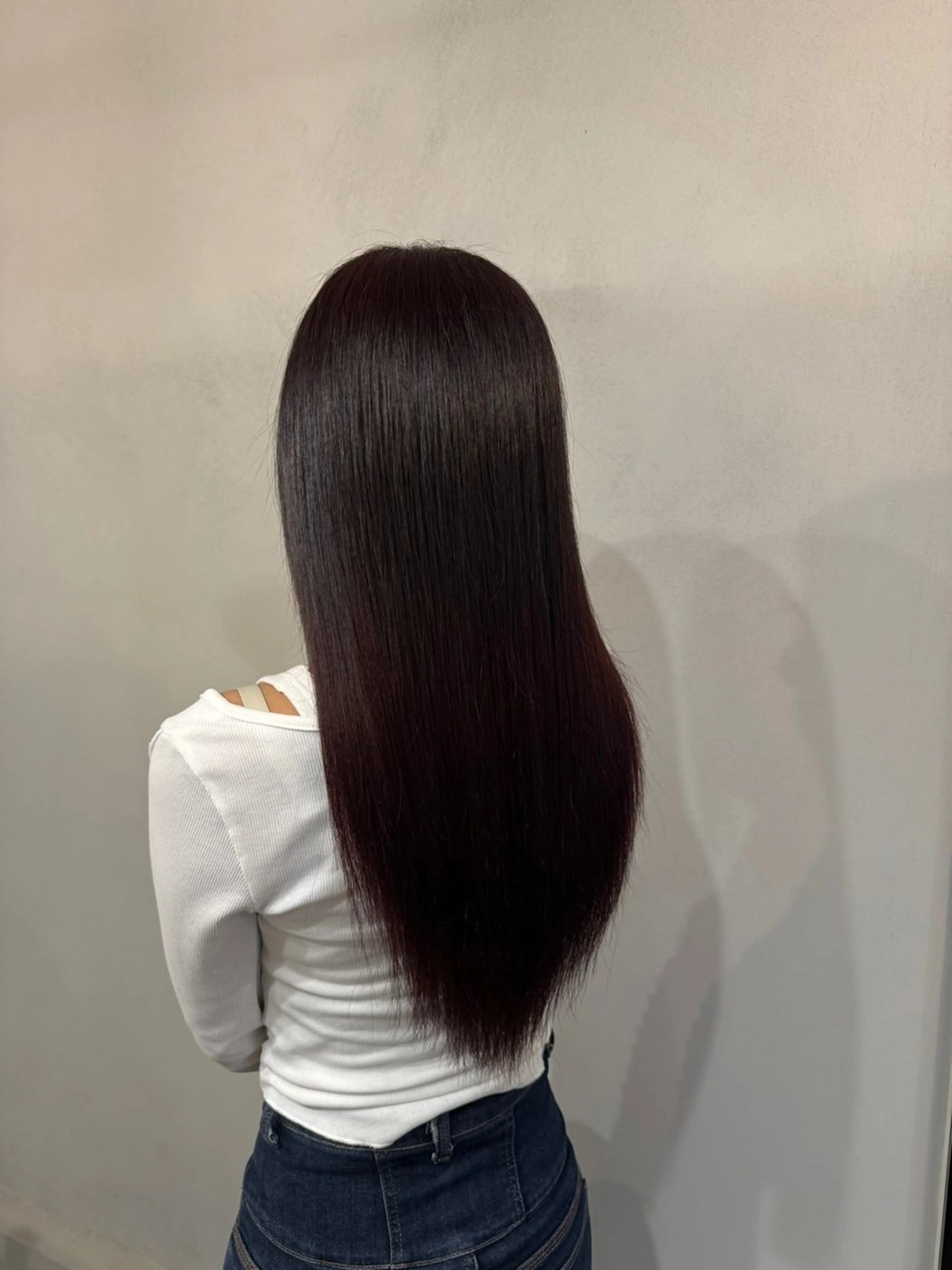 カラー ヘアカラー トリートメント 🫧もも /艶カラー/髪質改善のヘアスタイル