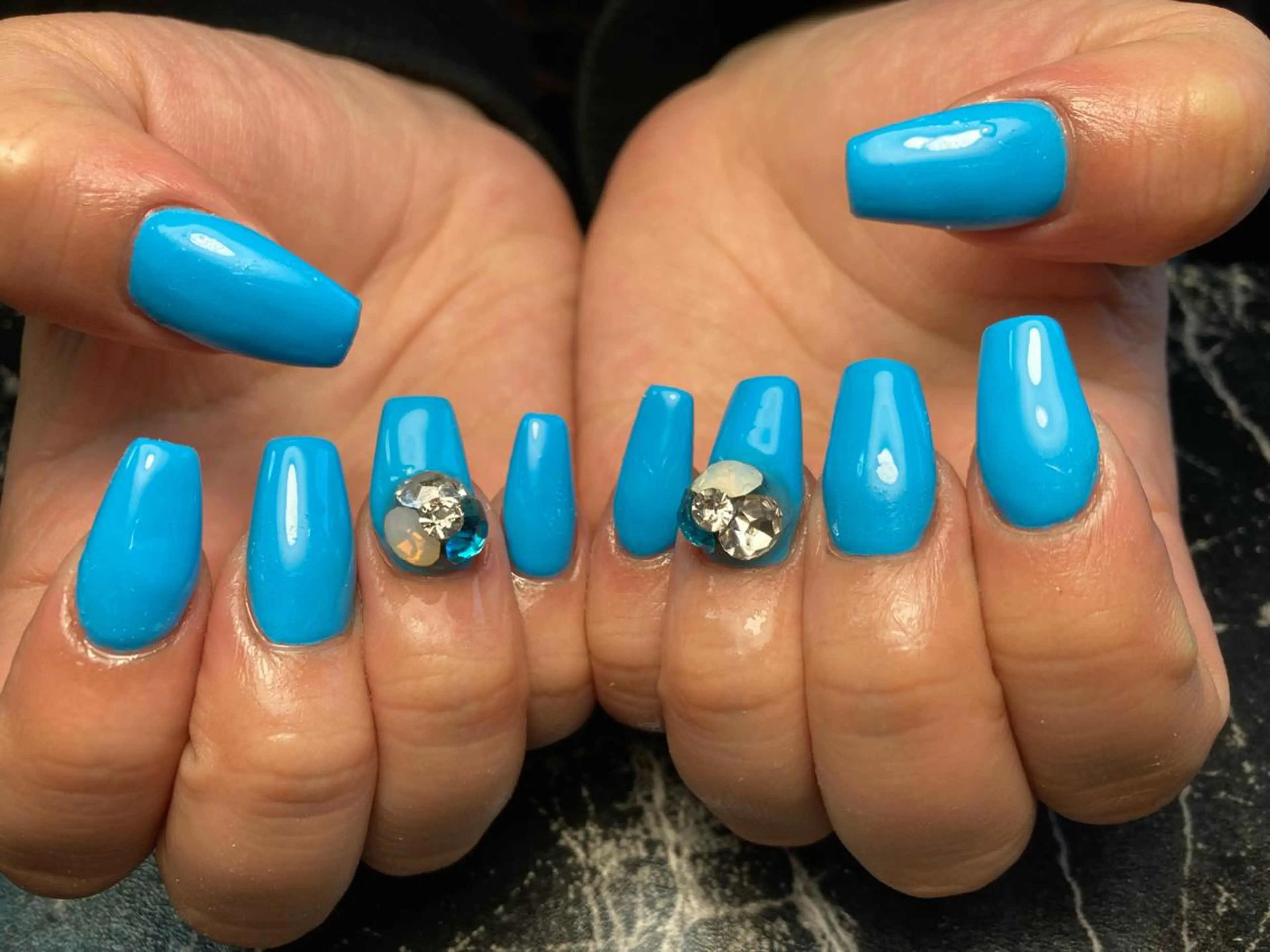 ミディアム ネイル ✴︎ Delightのネイルデザイン