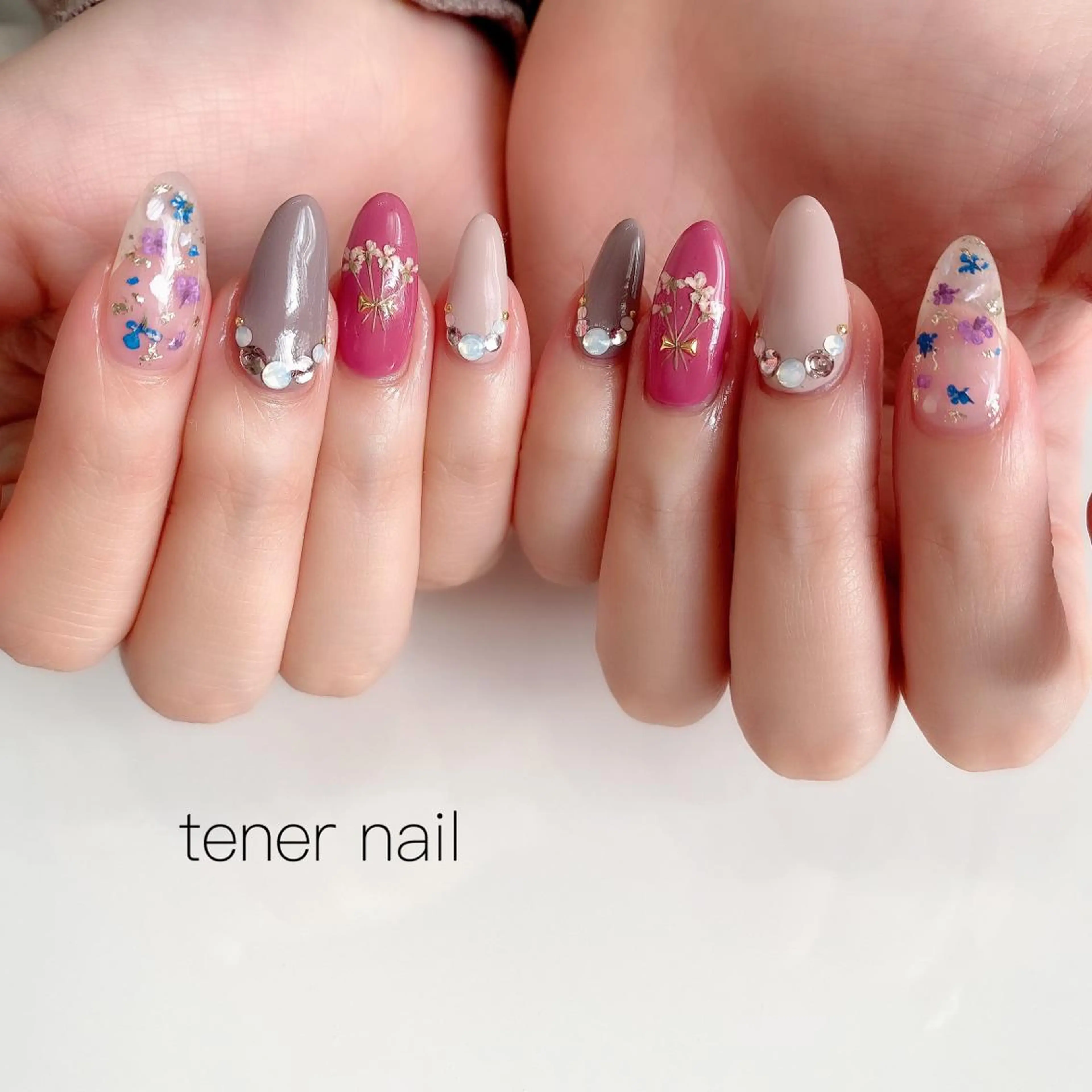 ネイル テネルネイル tener nailのネイルデザイン