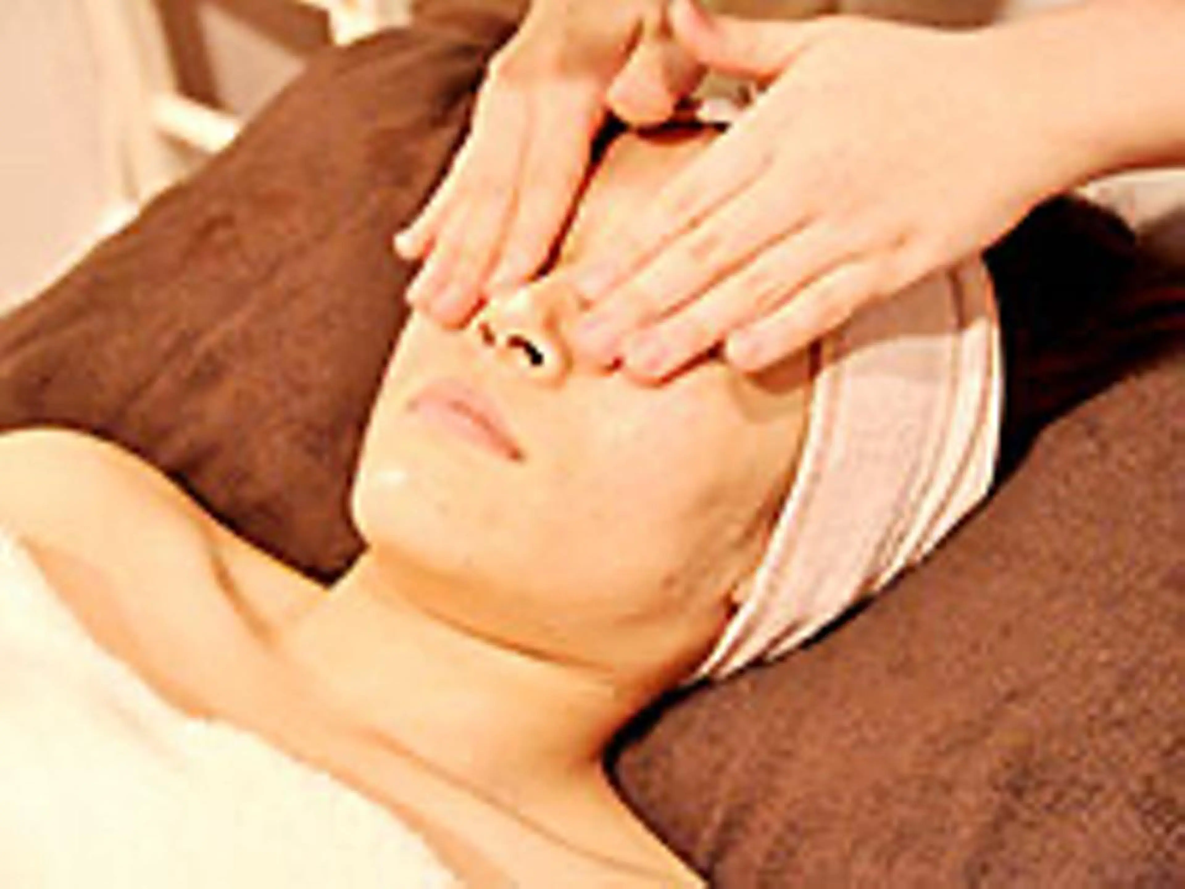 まつげ/整体/にきび ・アトピー専門サロンのマツエク・マツパデザイン