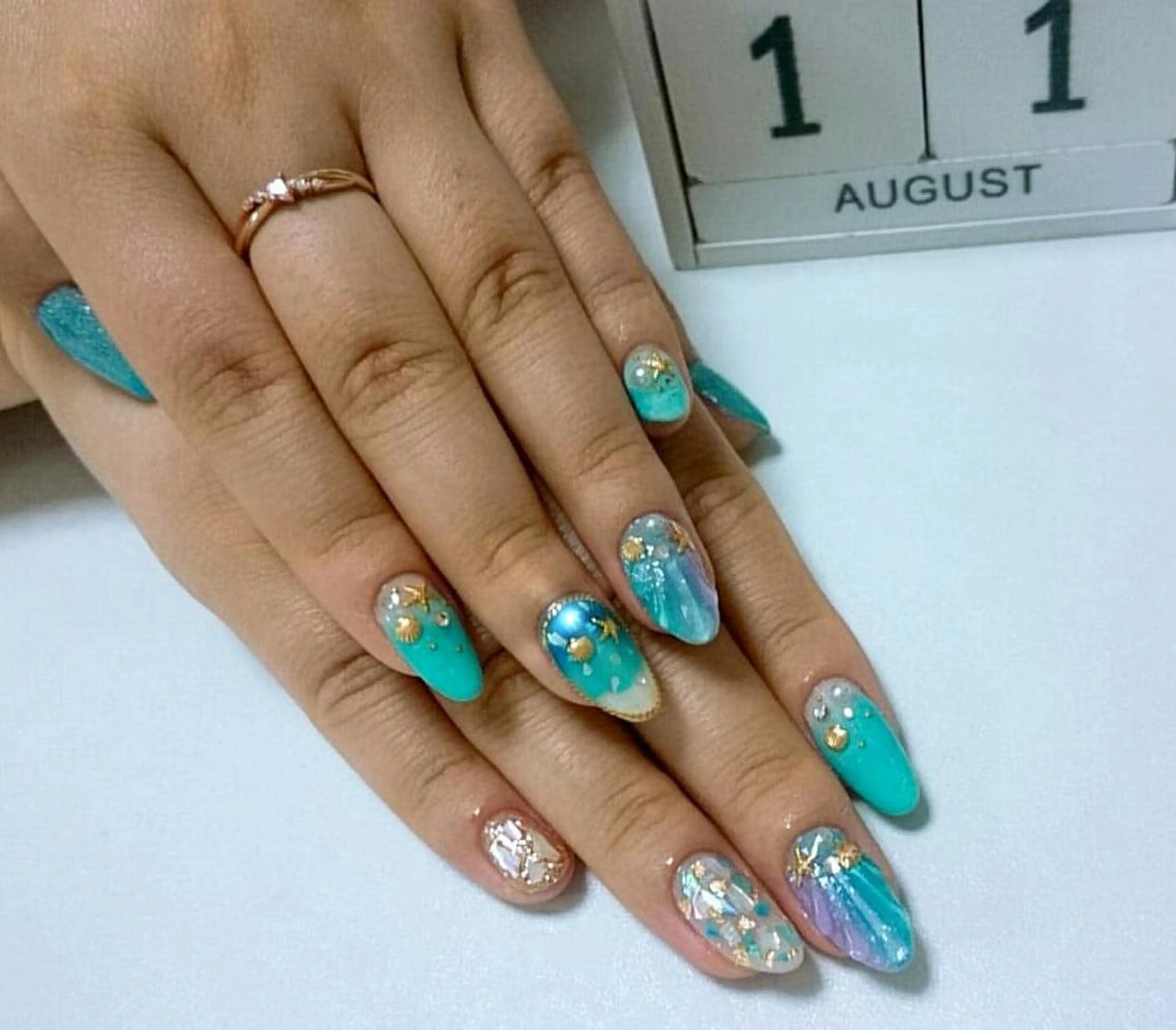 ネイル JEWEL nailのネイルデザイン