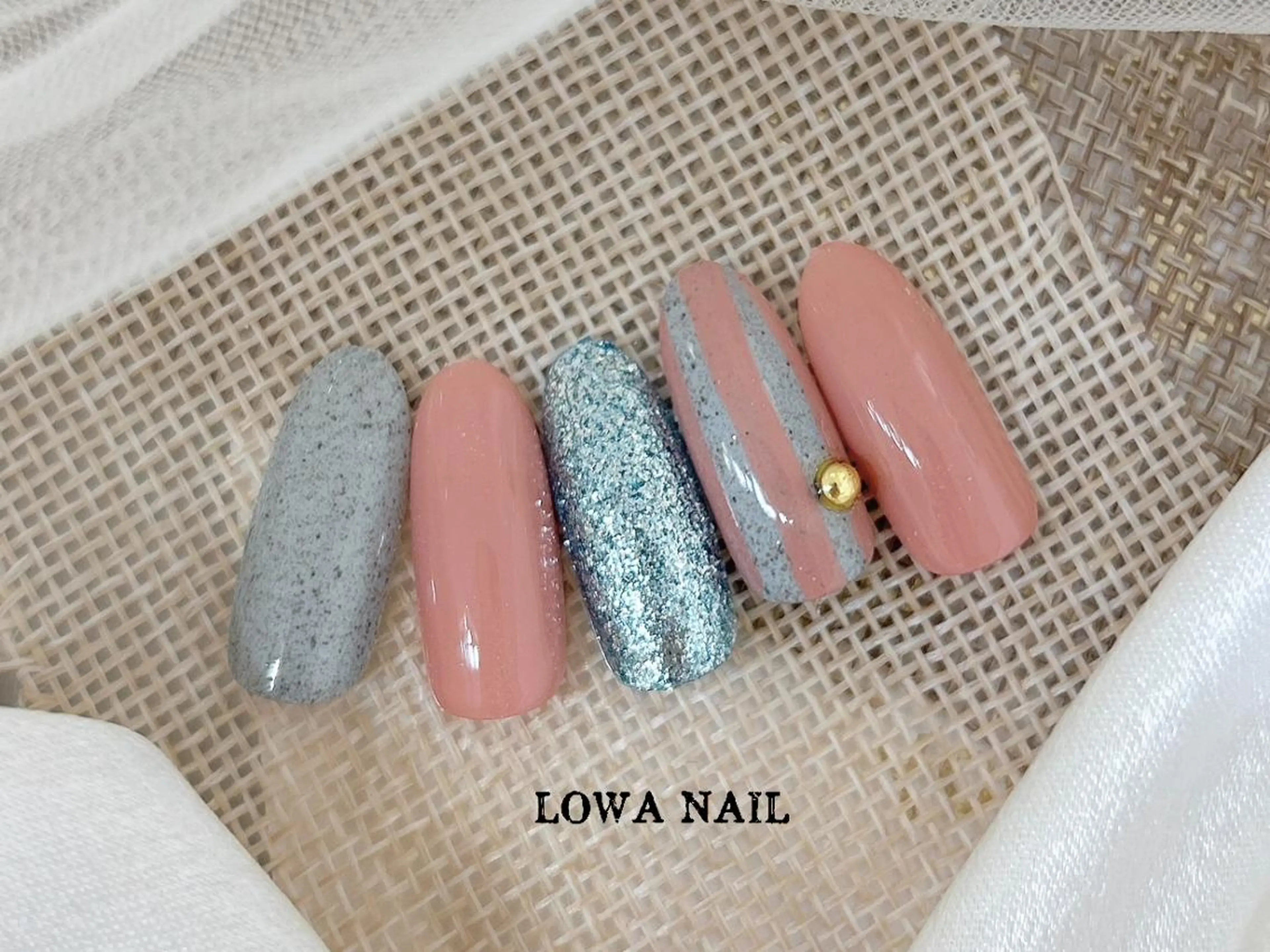 ネイル LOWANAIL 中野のネイルデザイン