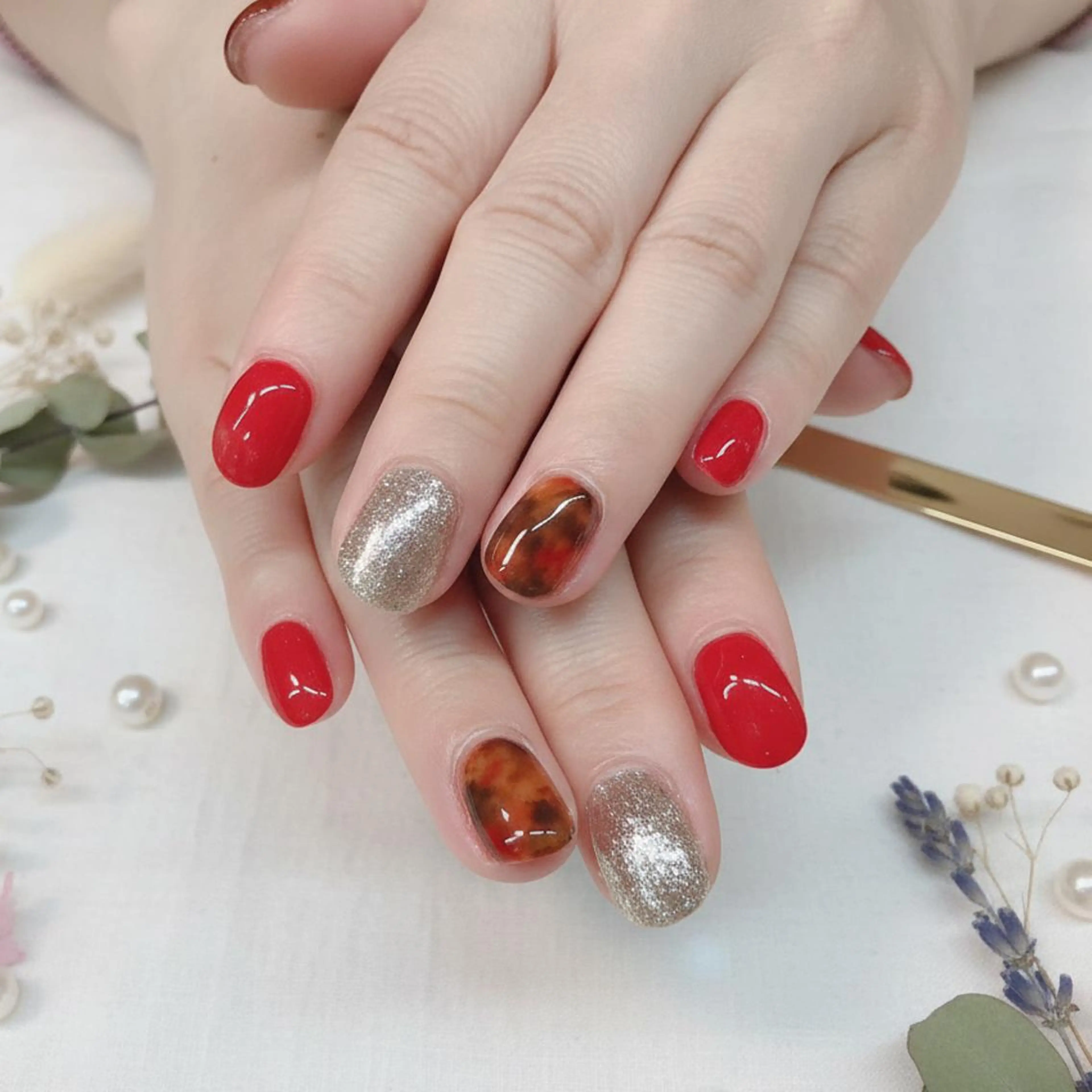 ネイル べっ甲ネイル ハンドネイル 山下 アップネイルのネイルデザイン