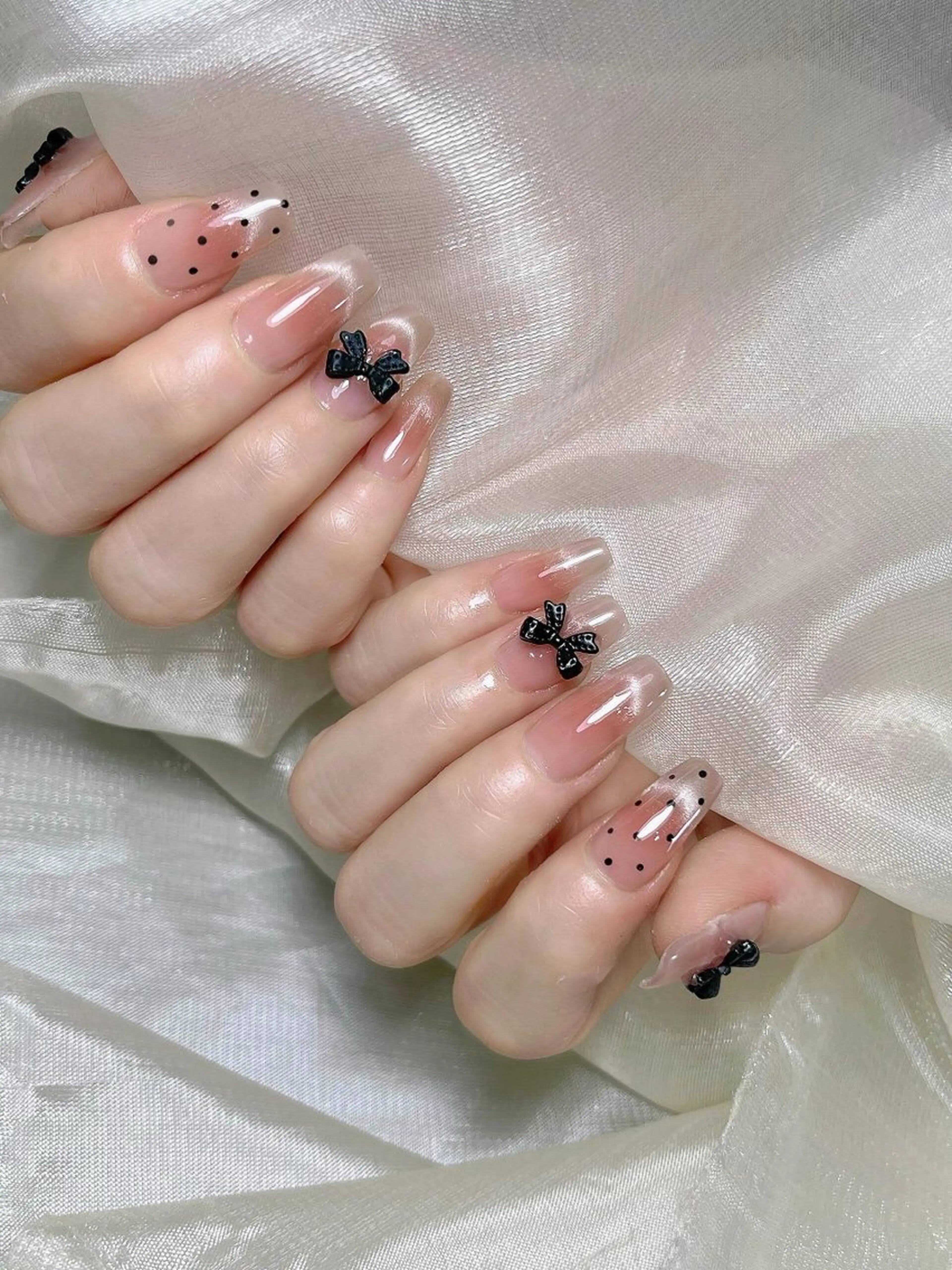 ネイル 持ち込み ハンドネイル 🌈 Laule'aのネイルデザイン