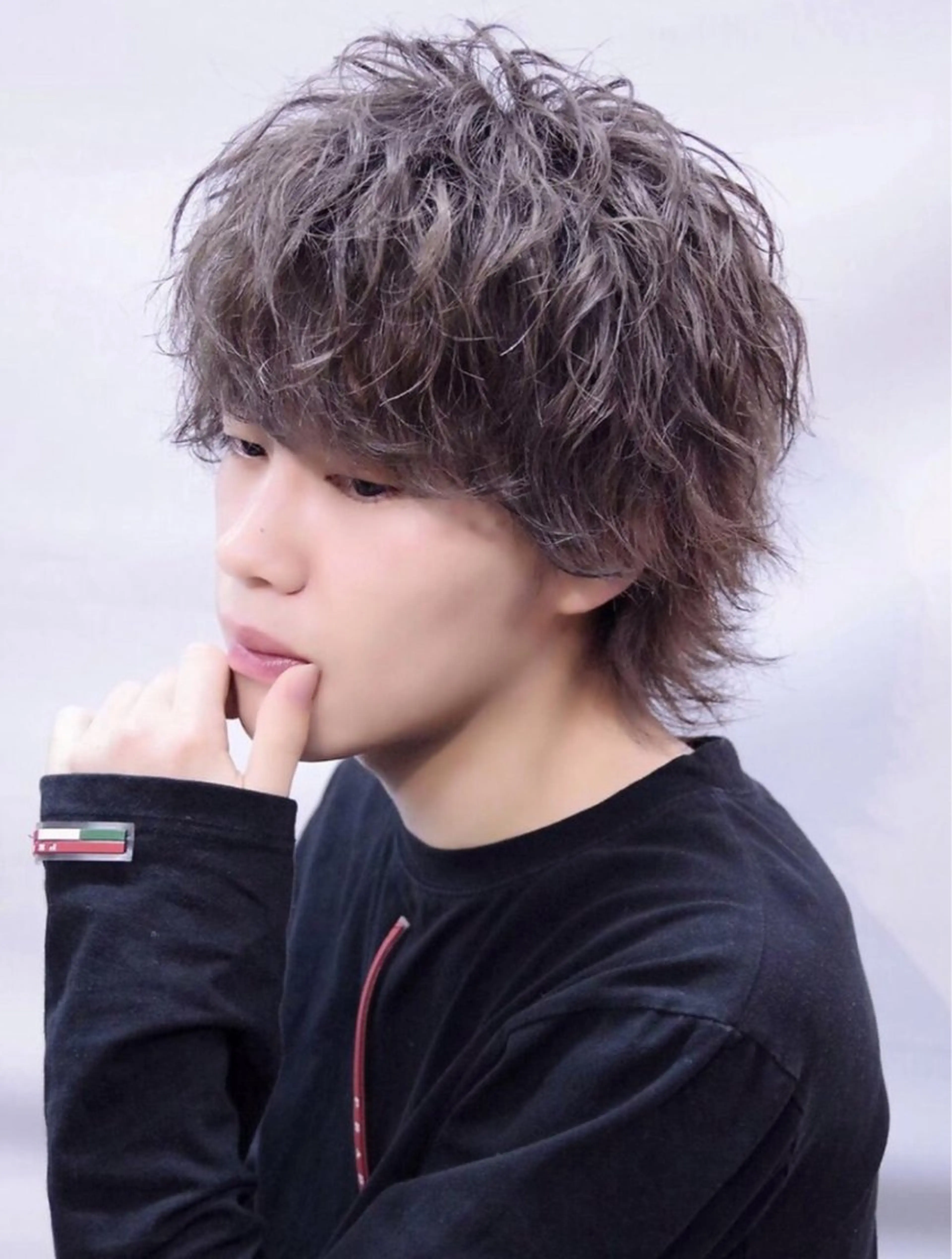 ミディアム カラー メンズ マッシュウルフ マッシュ メンズウルフカット ウルフカット TENSEI @デビューしましたのヘアスタイル