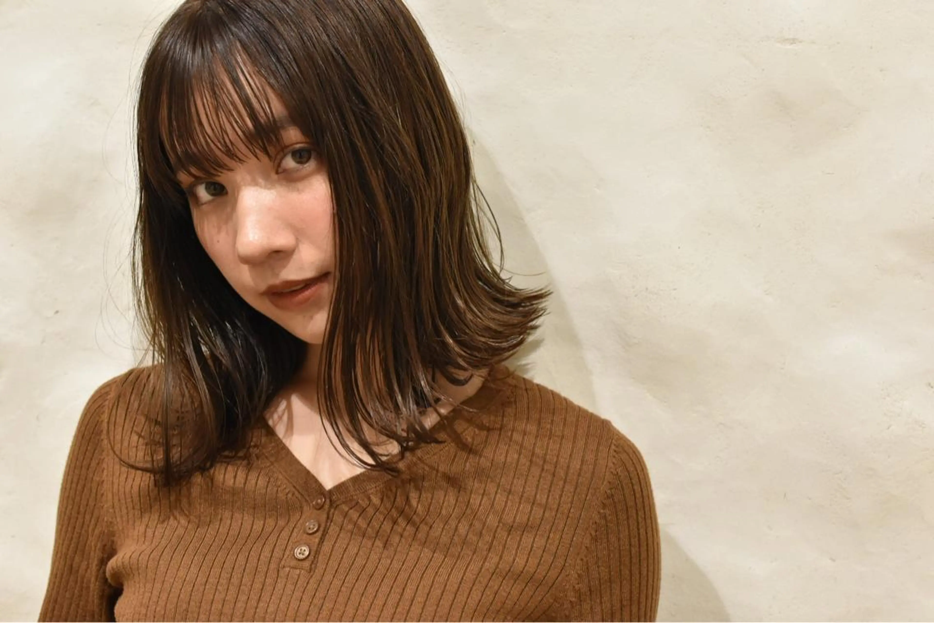ミディアム カラー fuchigami suzunoのヘアスタイル