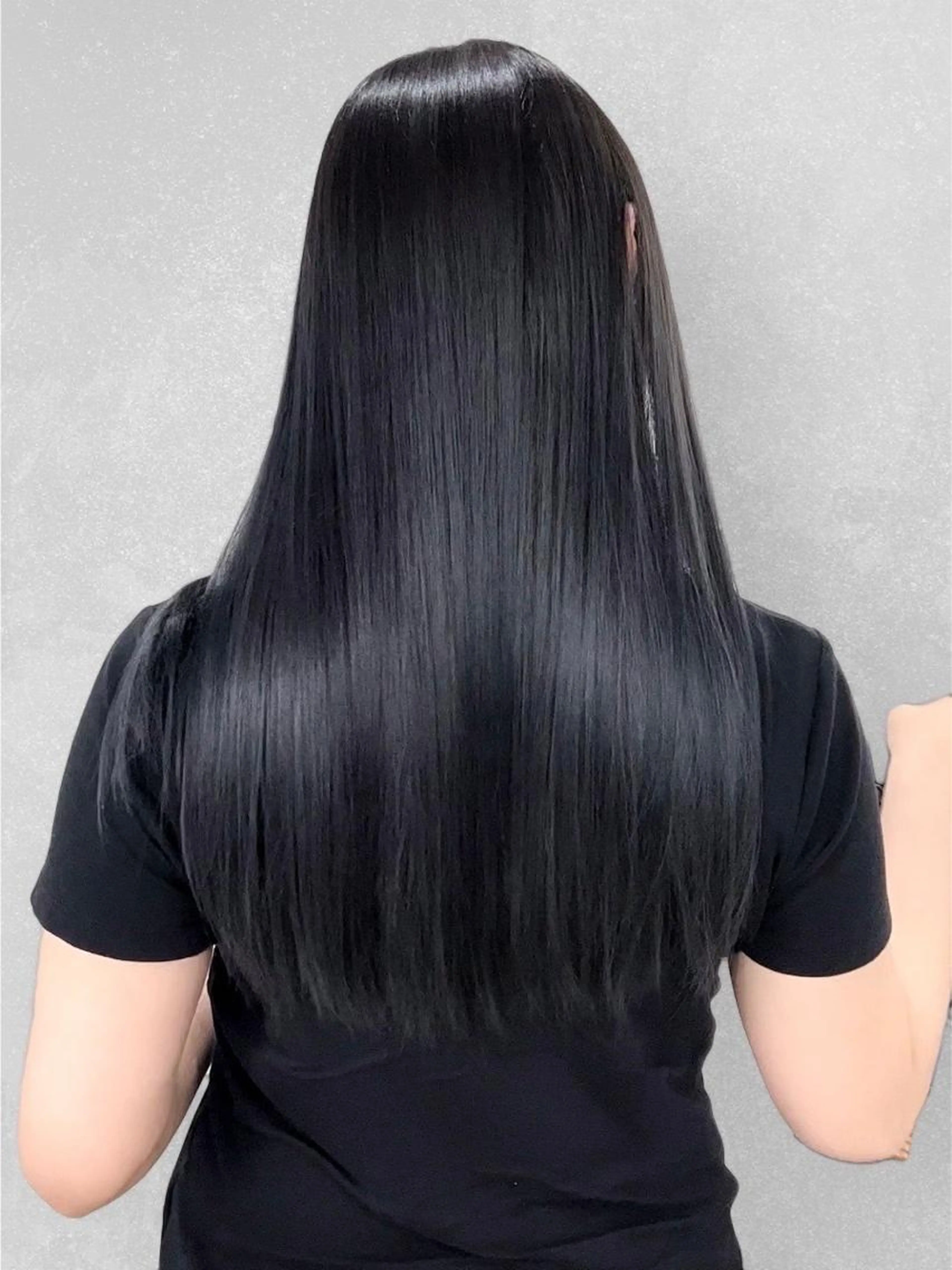 カット💇♀️+縮毛矯正+髪質改善ULTOWA💎orリンゴ幹細胞トリートメント🍎+超音波アイロン⭐️の写真