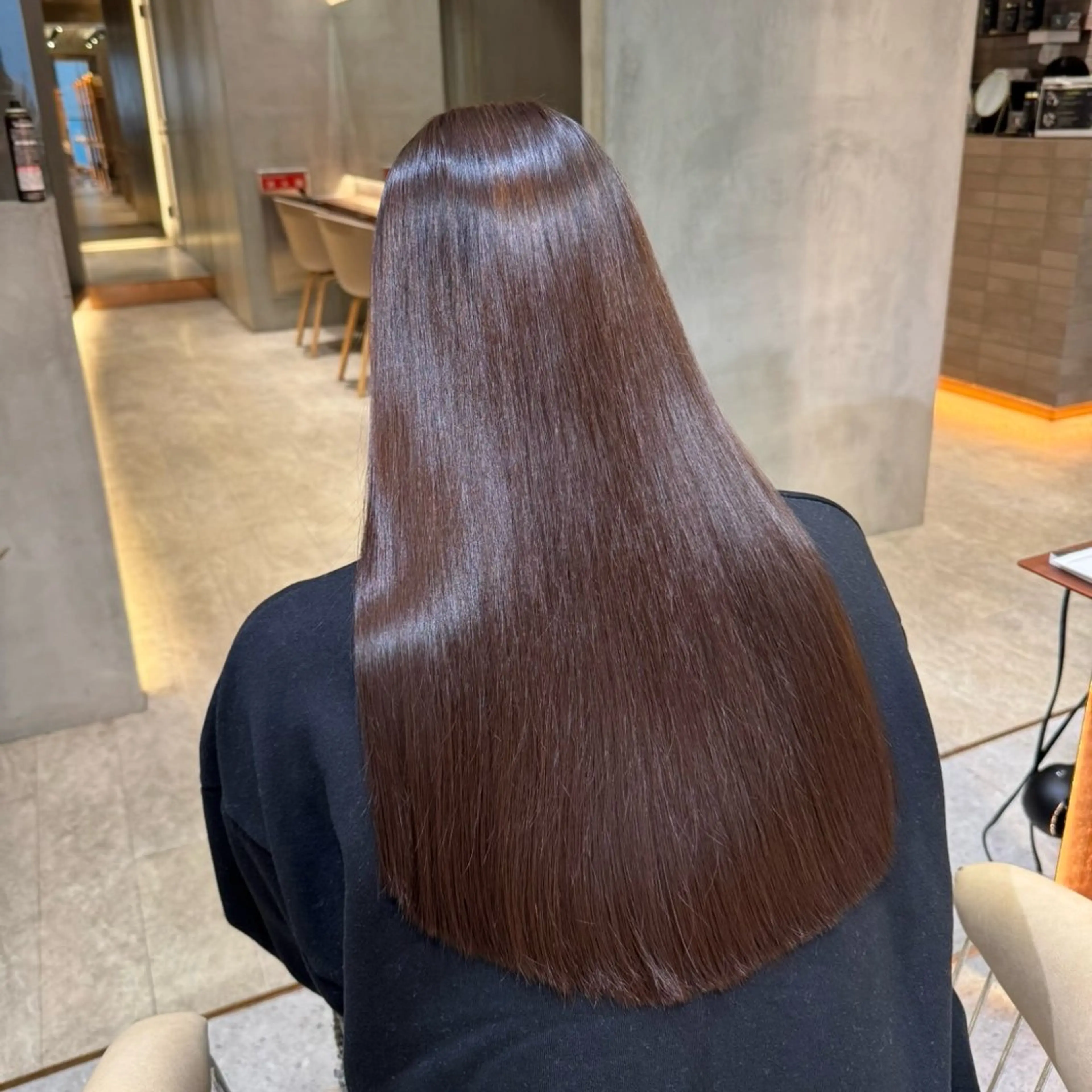 ロング ヘアカラー 縮毛矯正 トリートメント 似合わせボブ🌟 艶髪特化💗村松優斗のヘアスタイル
