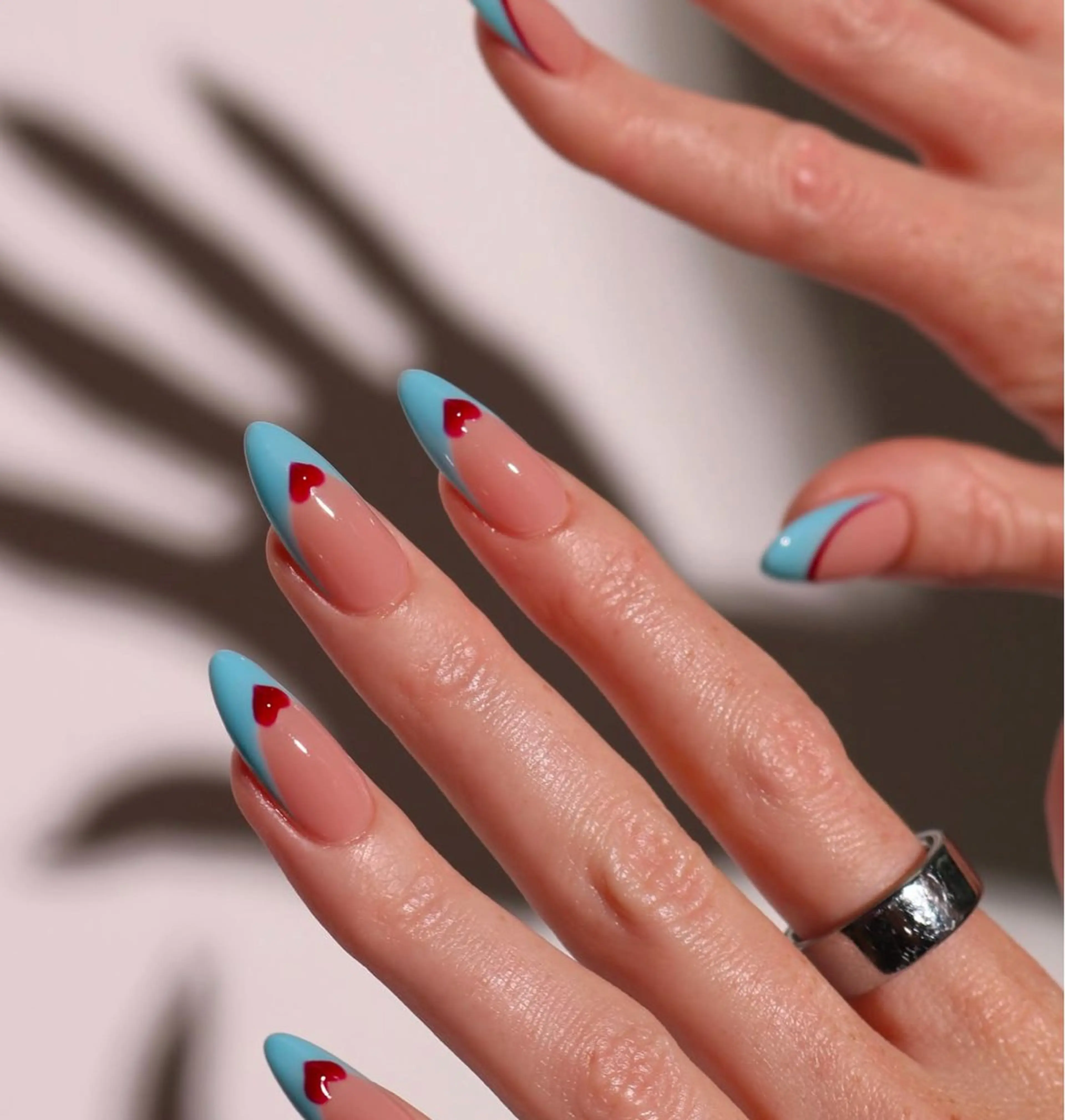 ネイル アートネイル オーロラネイル チークネイル フレンチネイル ガラスフレンチ ハンドネイル 🎀🎀YooLi Nail Salonのネイルデザイン