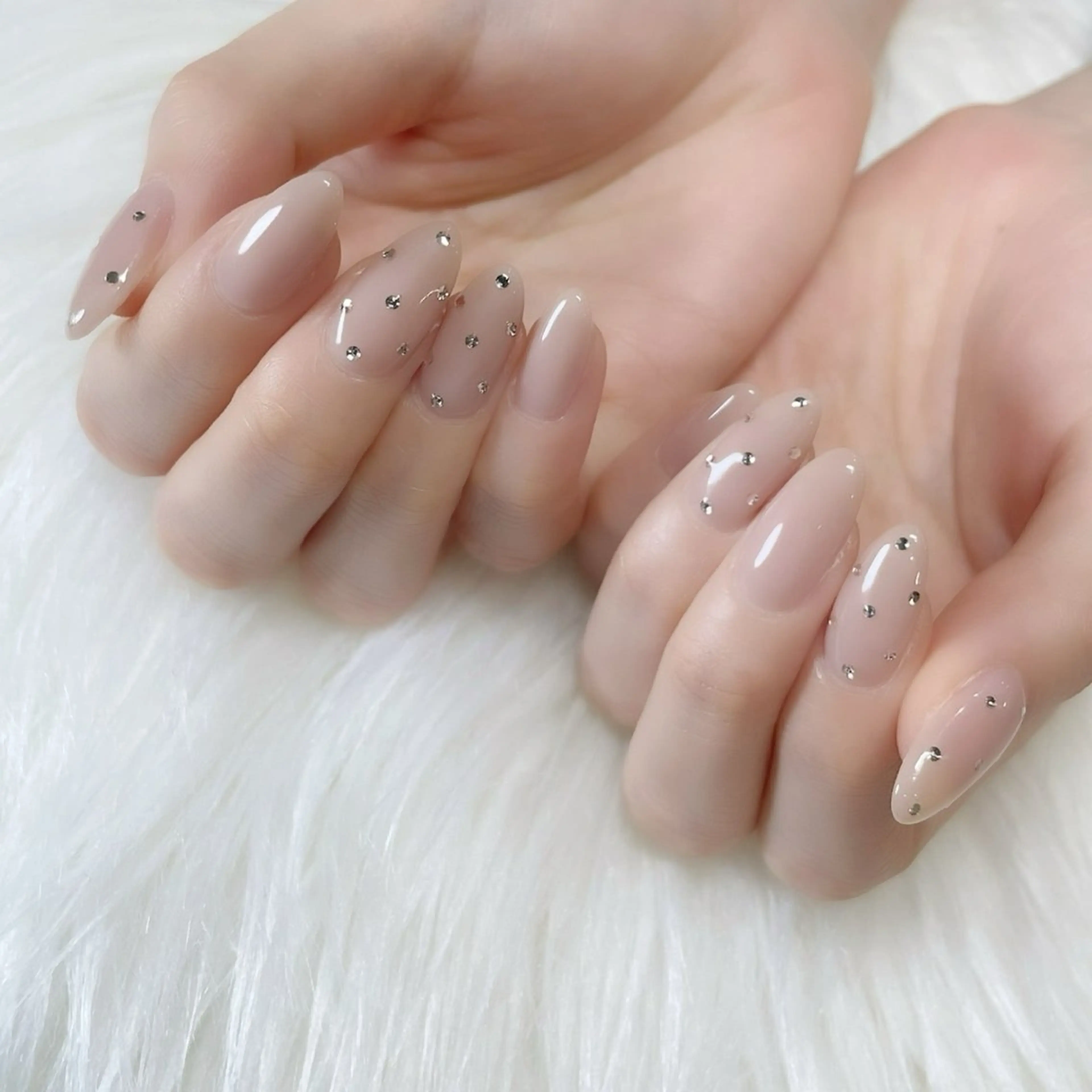 ネイル THE CONRAT sakiのネイルデザイン