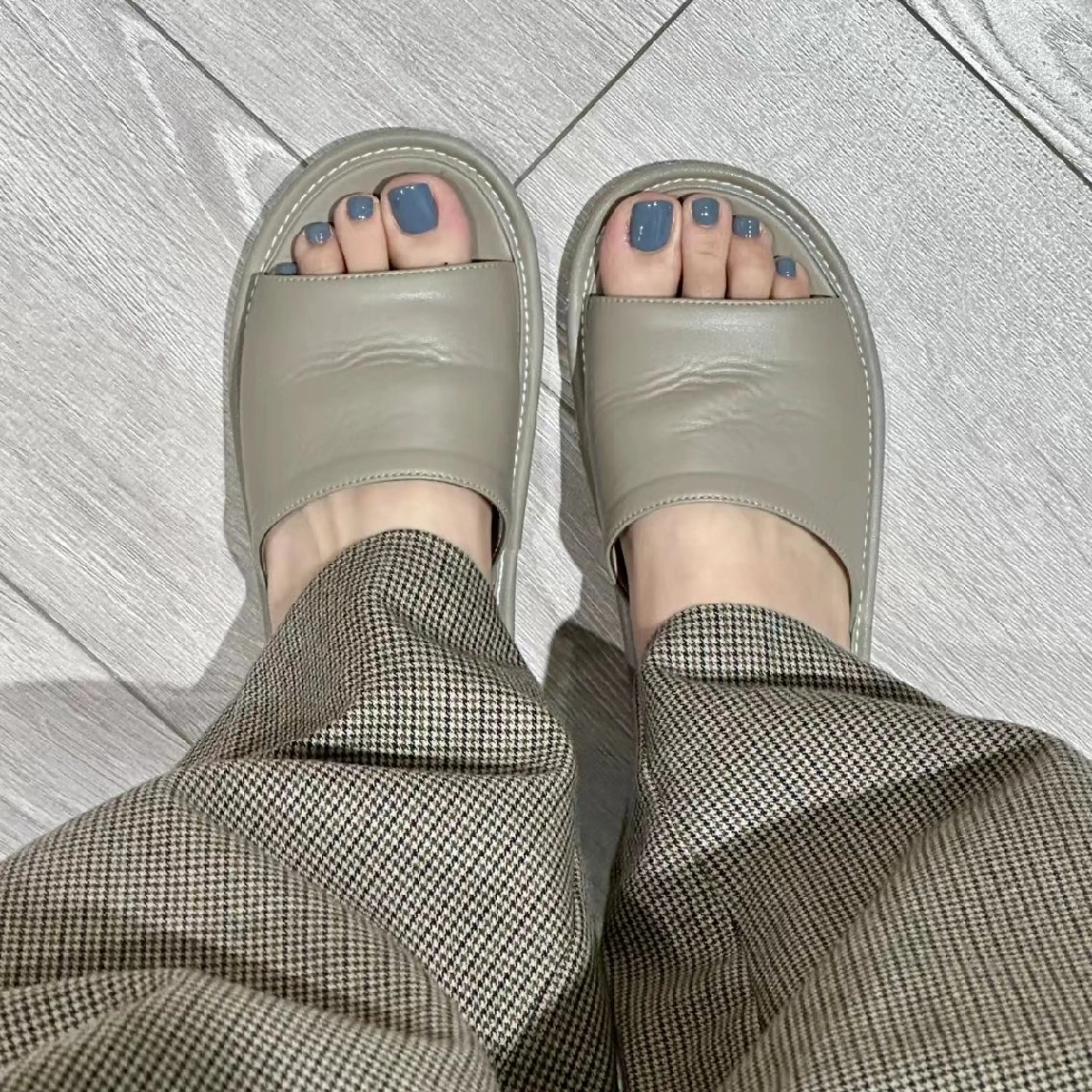 フットワンカラ一の写真