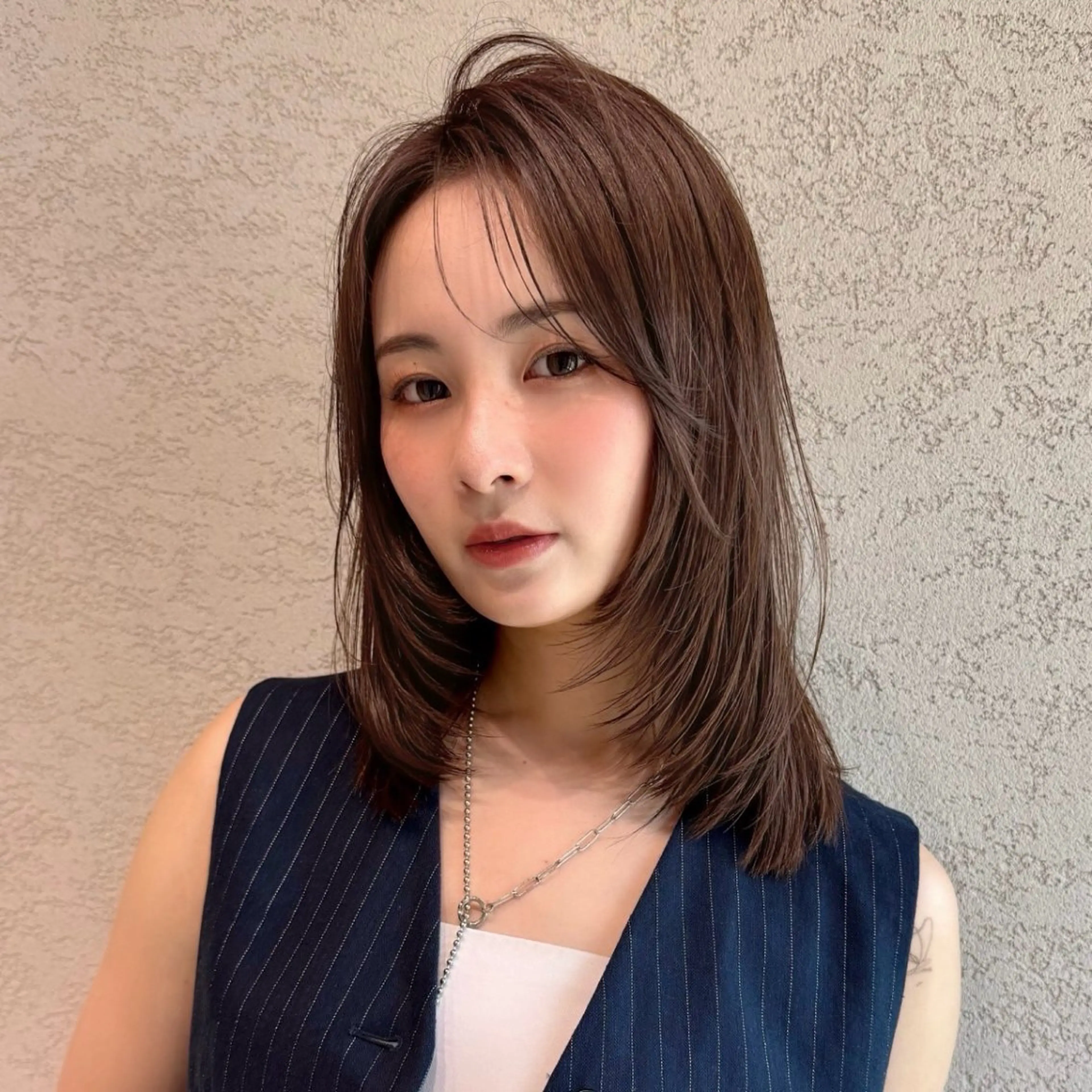 ミディアム カラー 似合わせカット カット ヘアカラー トリートメント レイヤー/髪質改善 Lond ambreのヘアスタイル