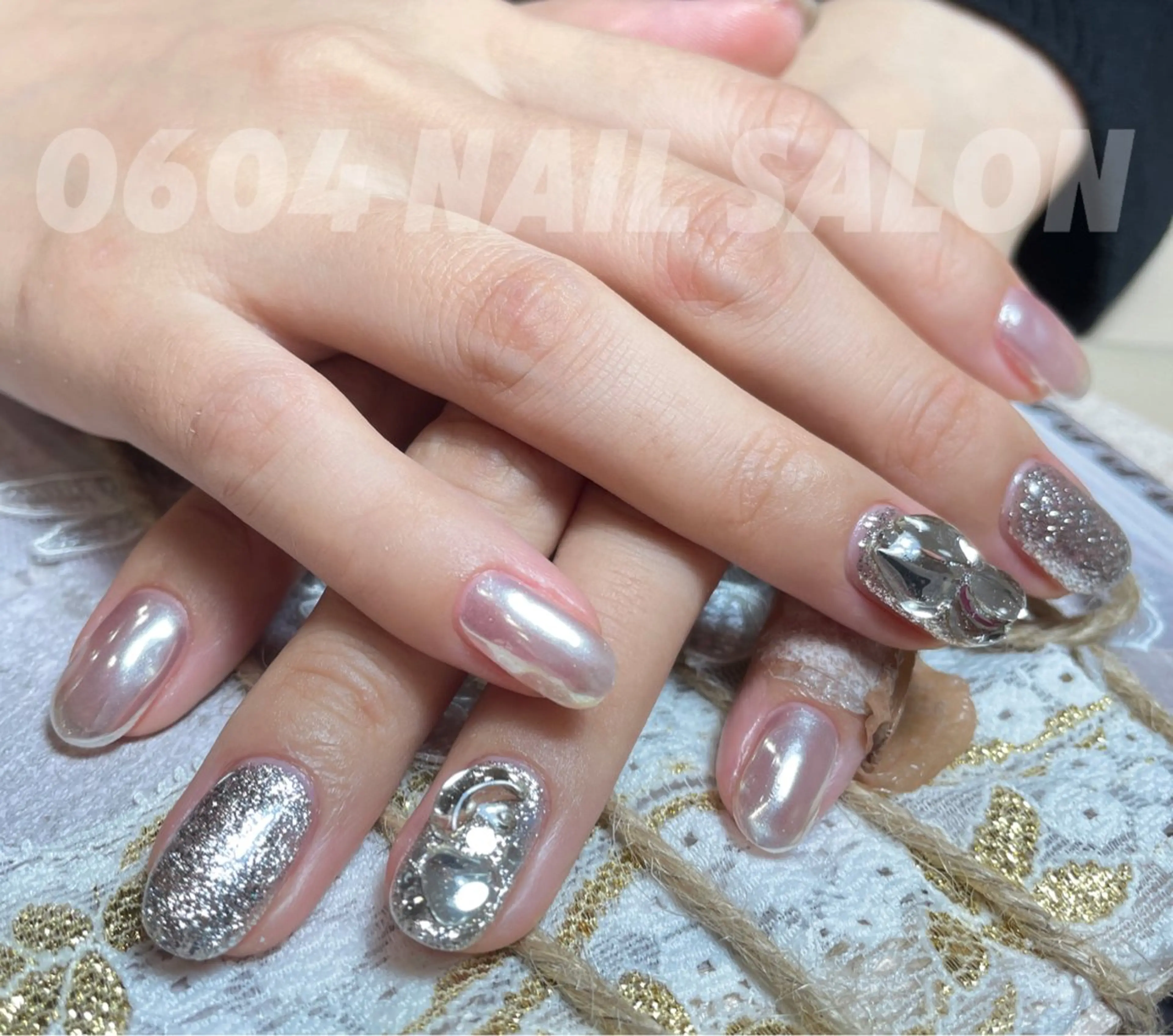 ネイル ishiro 🍂のネイルデザイン