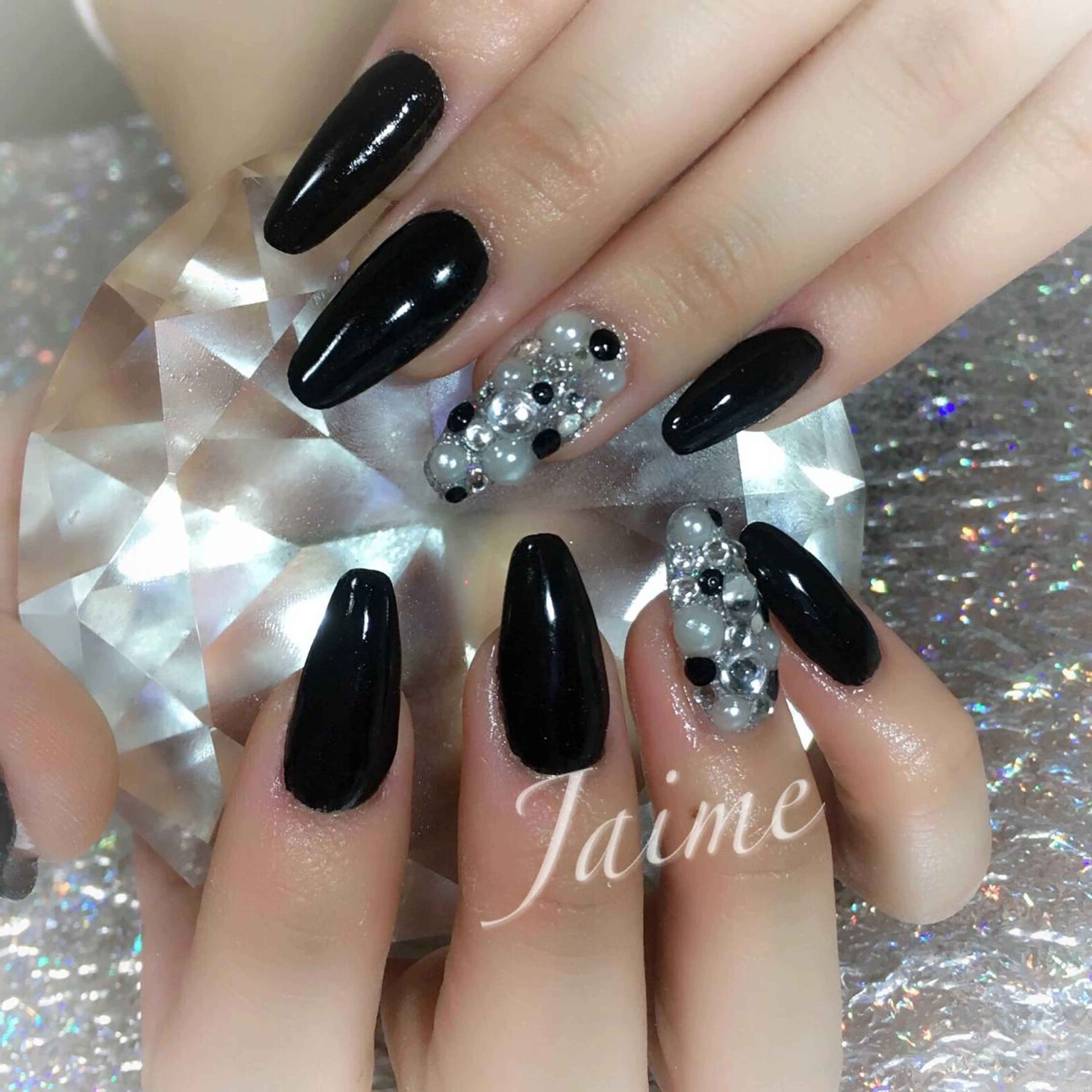 ミディアム ネイル Jaime Yuiのネイルデザイン