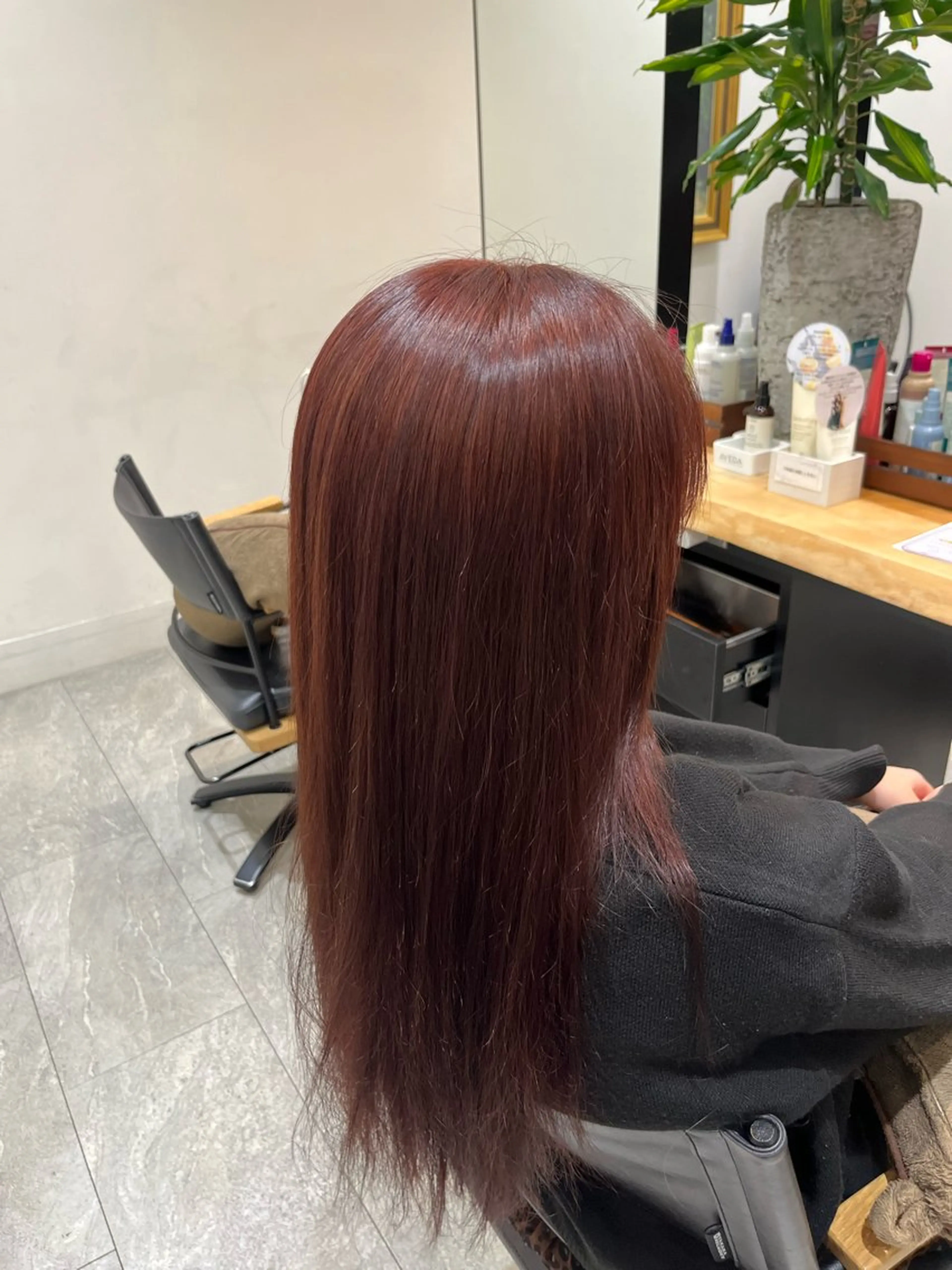 ロング 小野寺 結唯のヘアスタイル