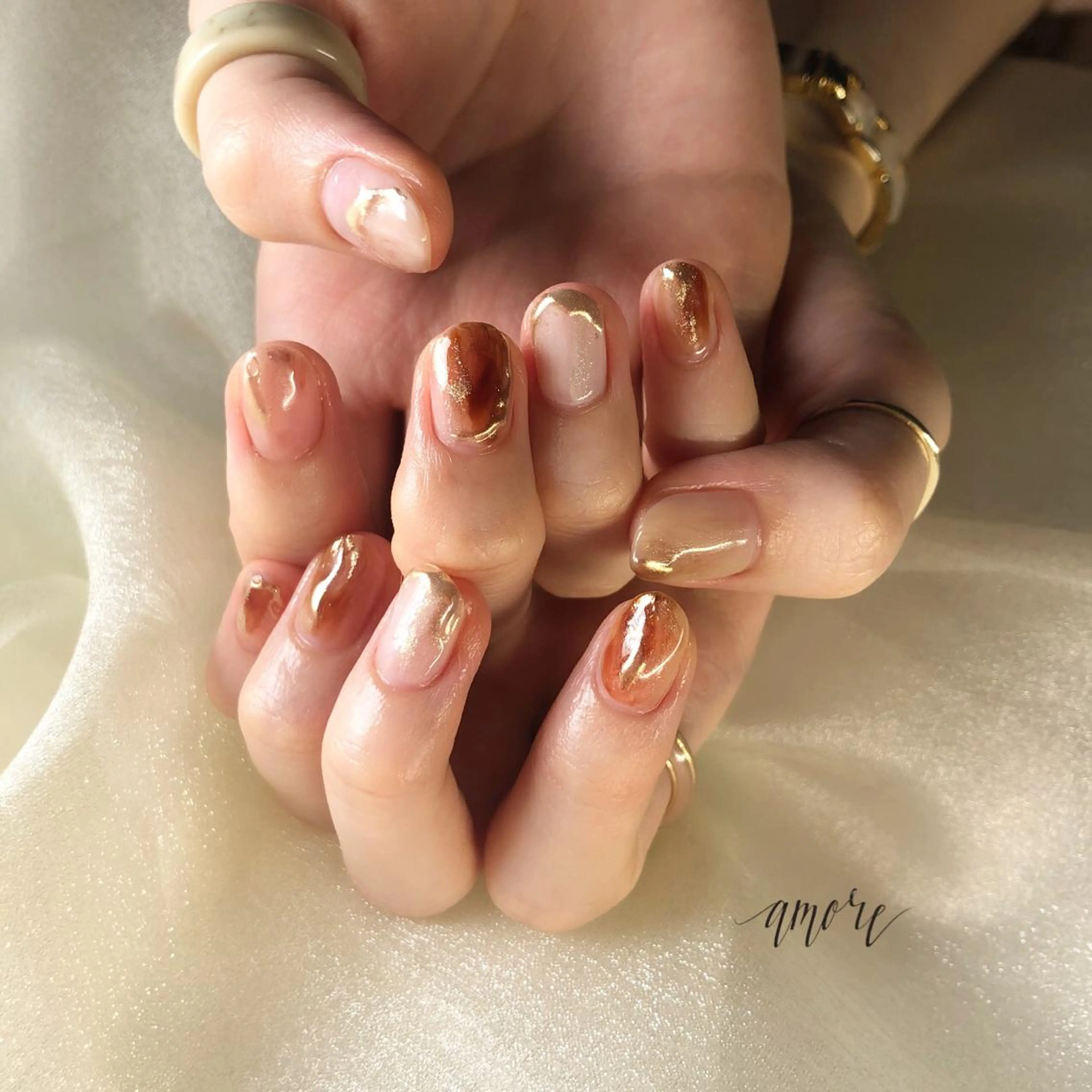 ネイル ジェルネイル 氷ネイル・うるうるネイル マグネットネイル ミラーネイル ニュアンスネイル You kyehwaのネイルデザイン