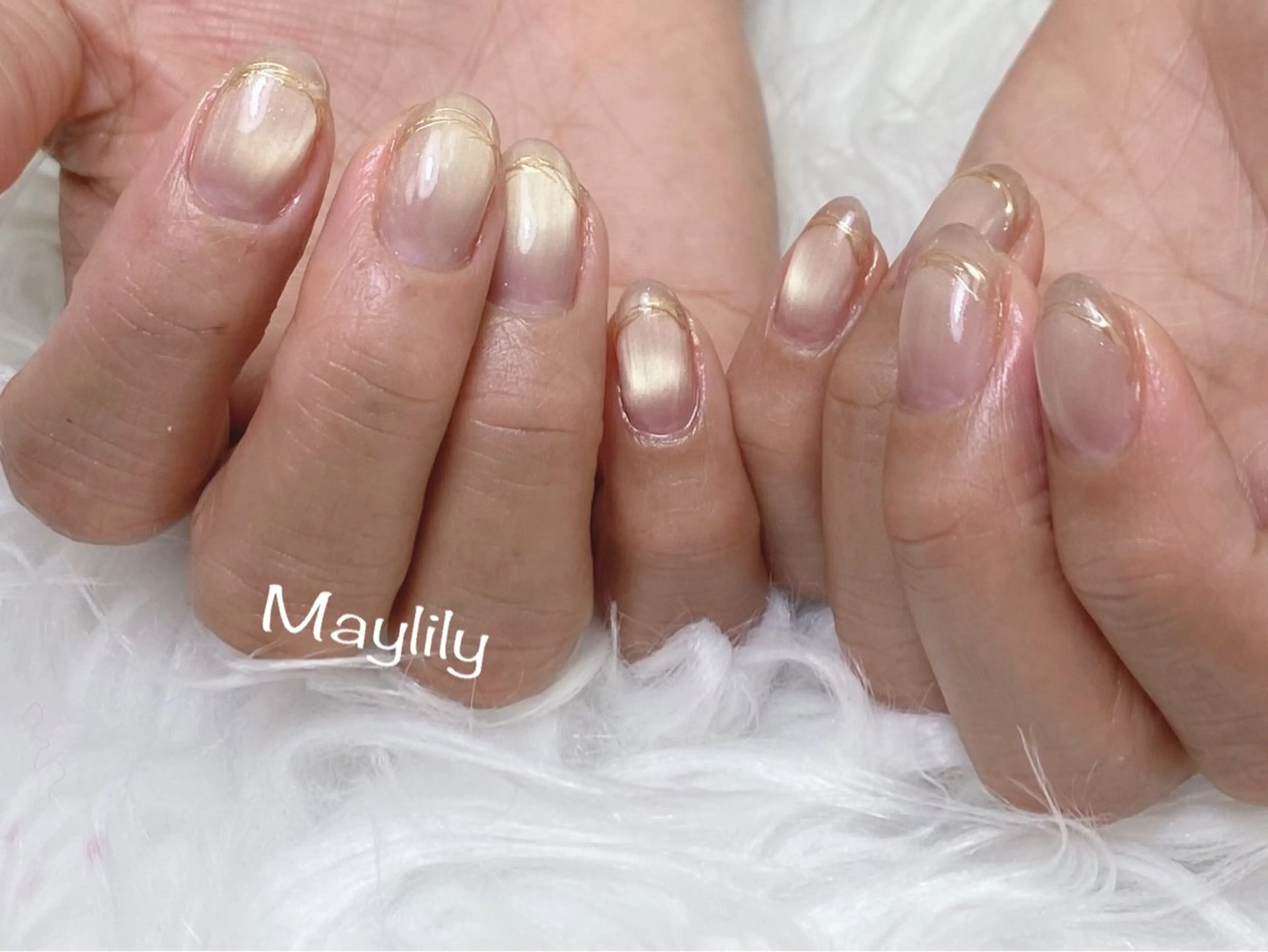 ネイル フレンチネイル マグネットネイル ミラーネイル 持ち込み ハンドネイル Nail salon Maylilyのネイルデザイン