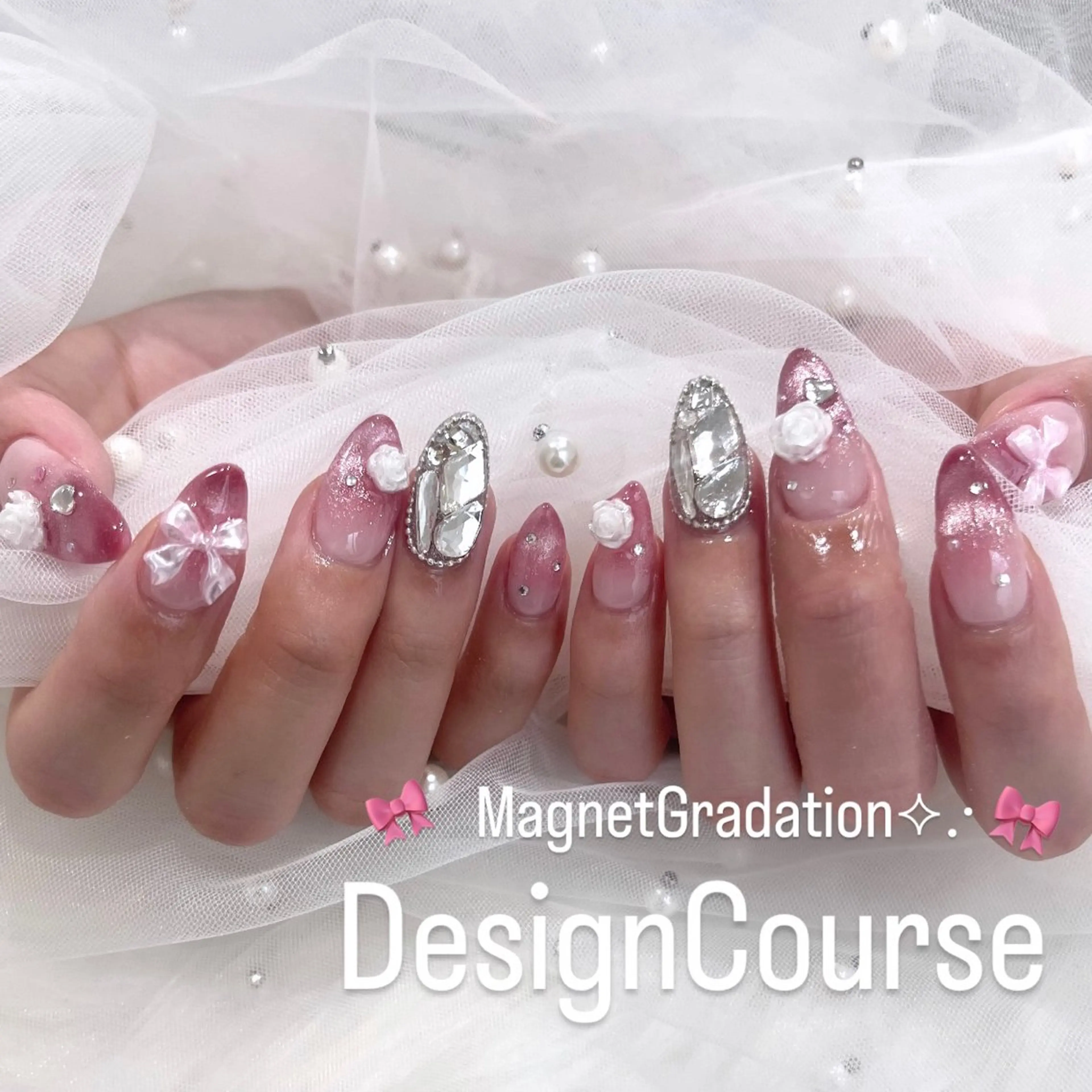 ネイル ハンドネイル 🧁fein. nana🩵のネイルデザイン