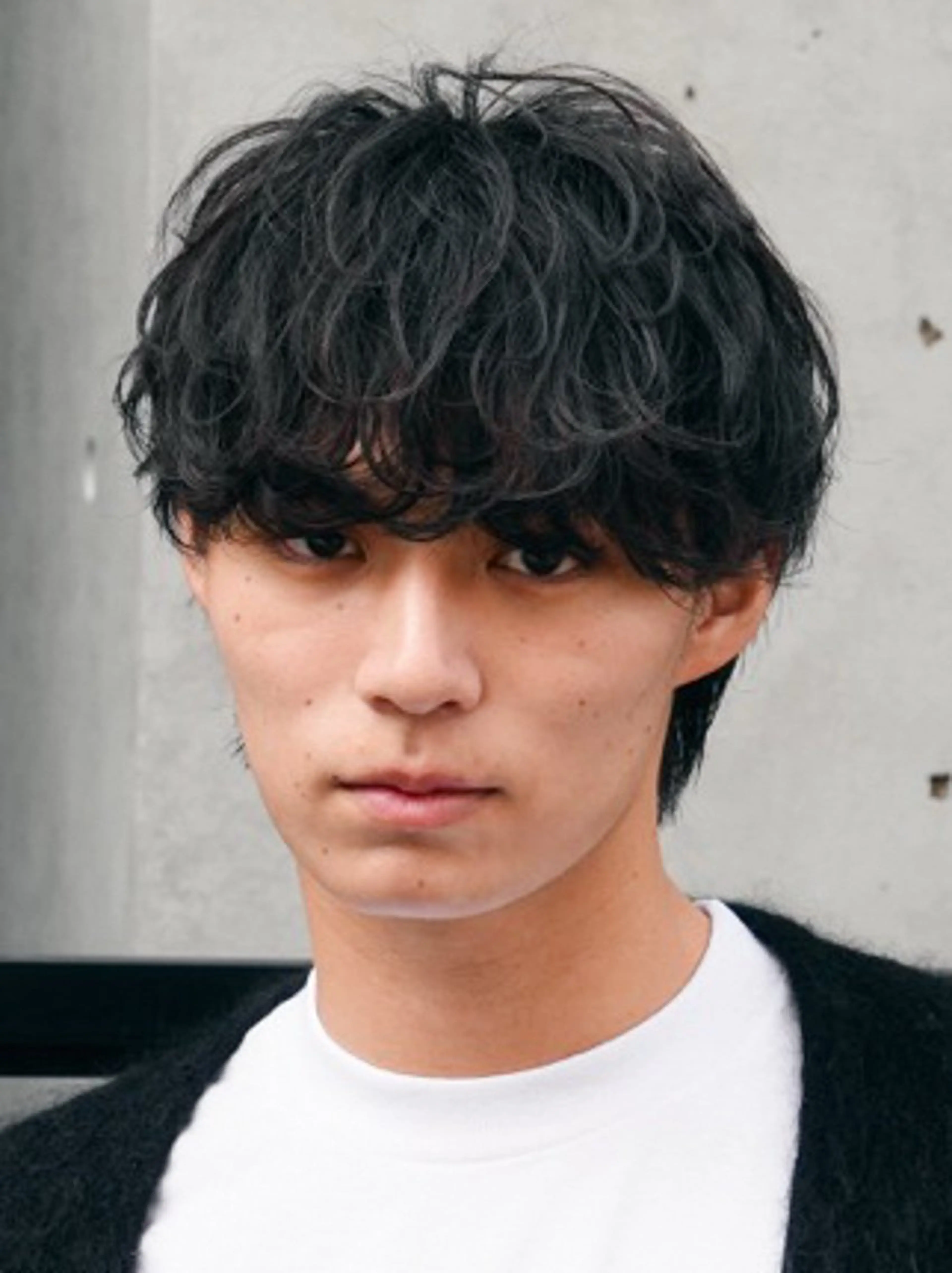 パーマ メンズ マッシュパーマ fifth岡村優作のヘアスタイル