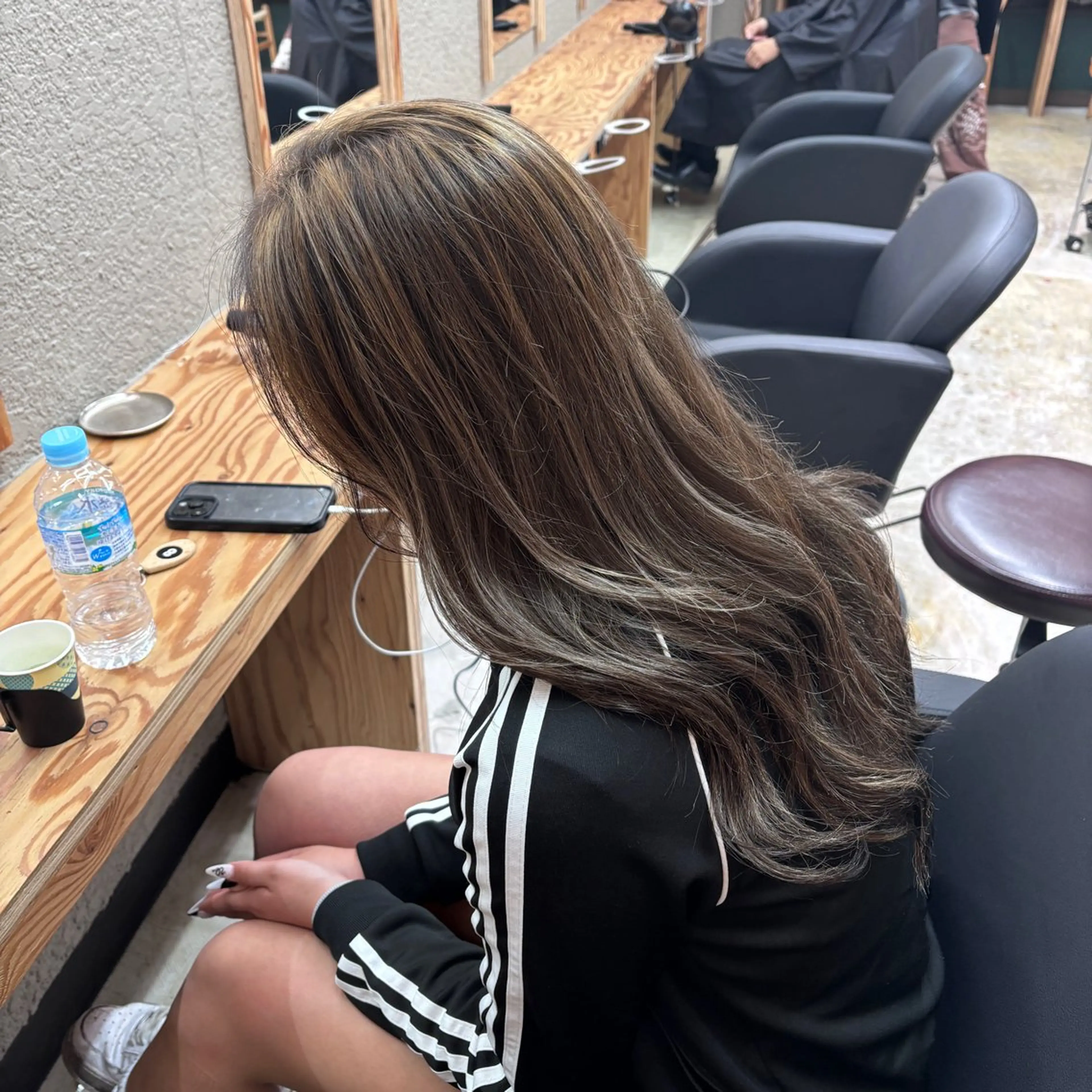 ロング カラー ハイライトカラー ハイライト ヘアカラー 🌟難波/EIGHT 副店長RIKOのヘアスタイル