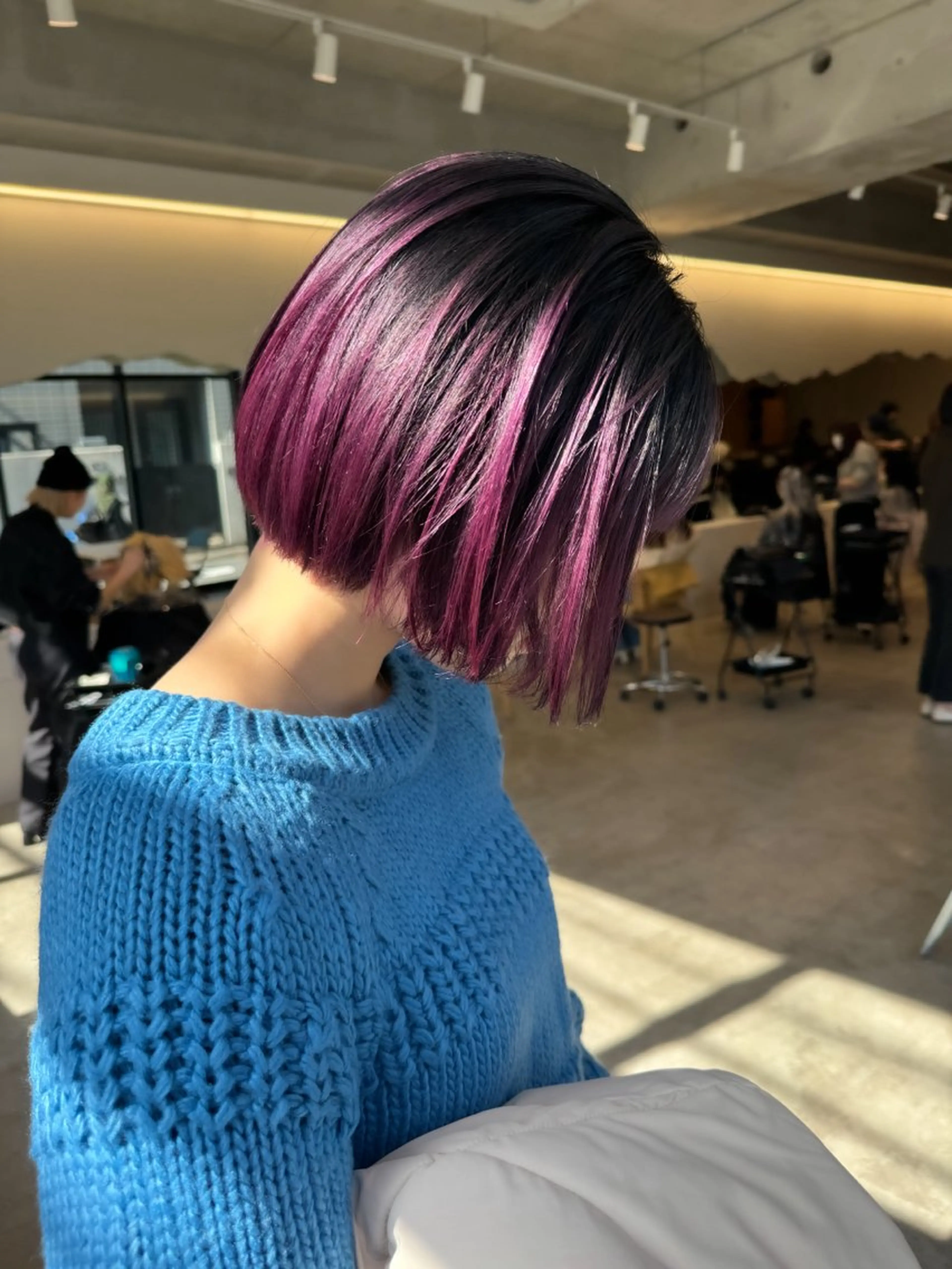 ショート カラー ヘアアレンジ ミニボブ/ブリーチ 🌈MISATOのヘアスタイル