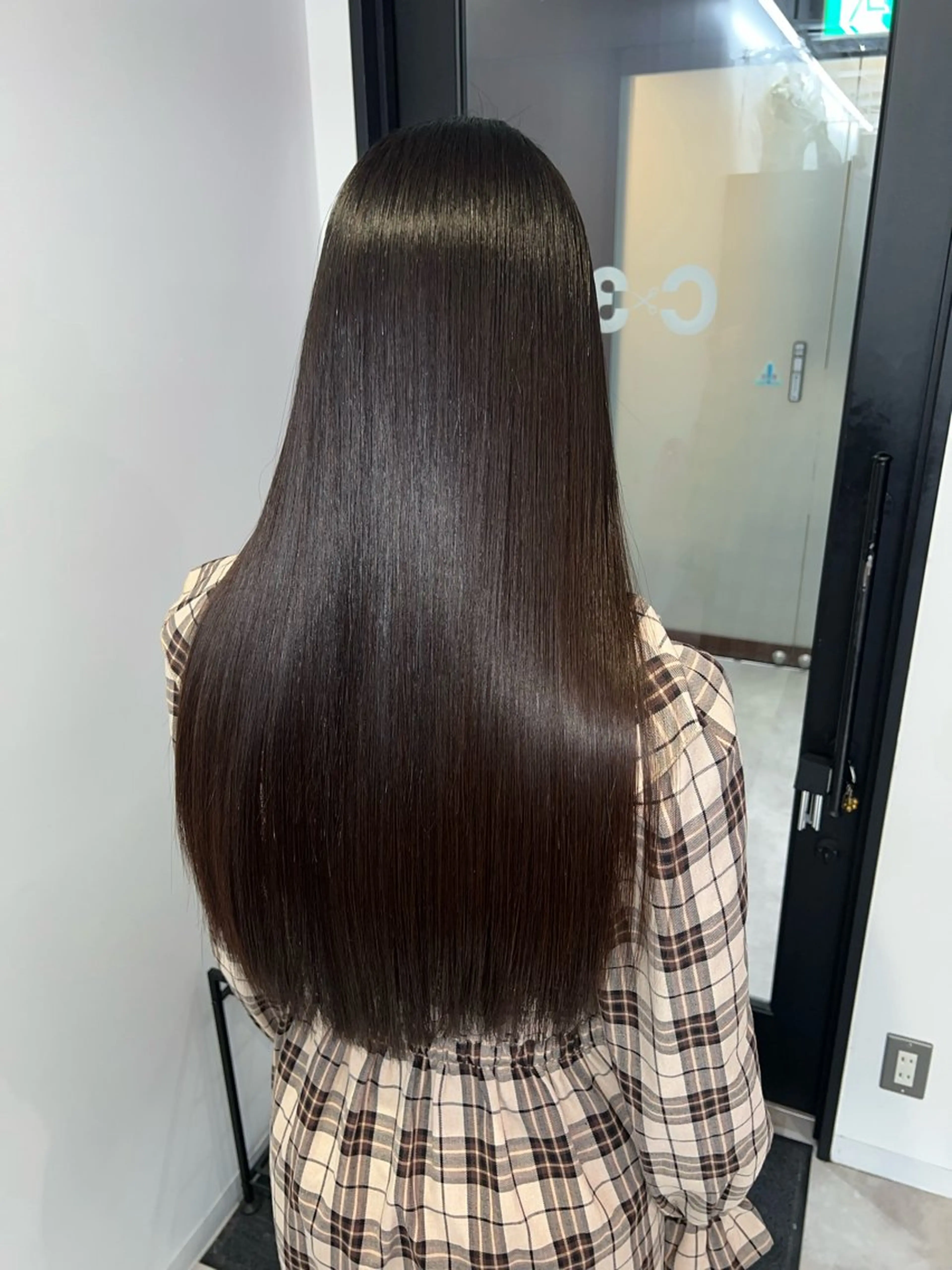 ロング 縮毛矯正 Uno. 本気で ヘアに悩む方へ✨のヘアスタイル