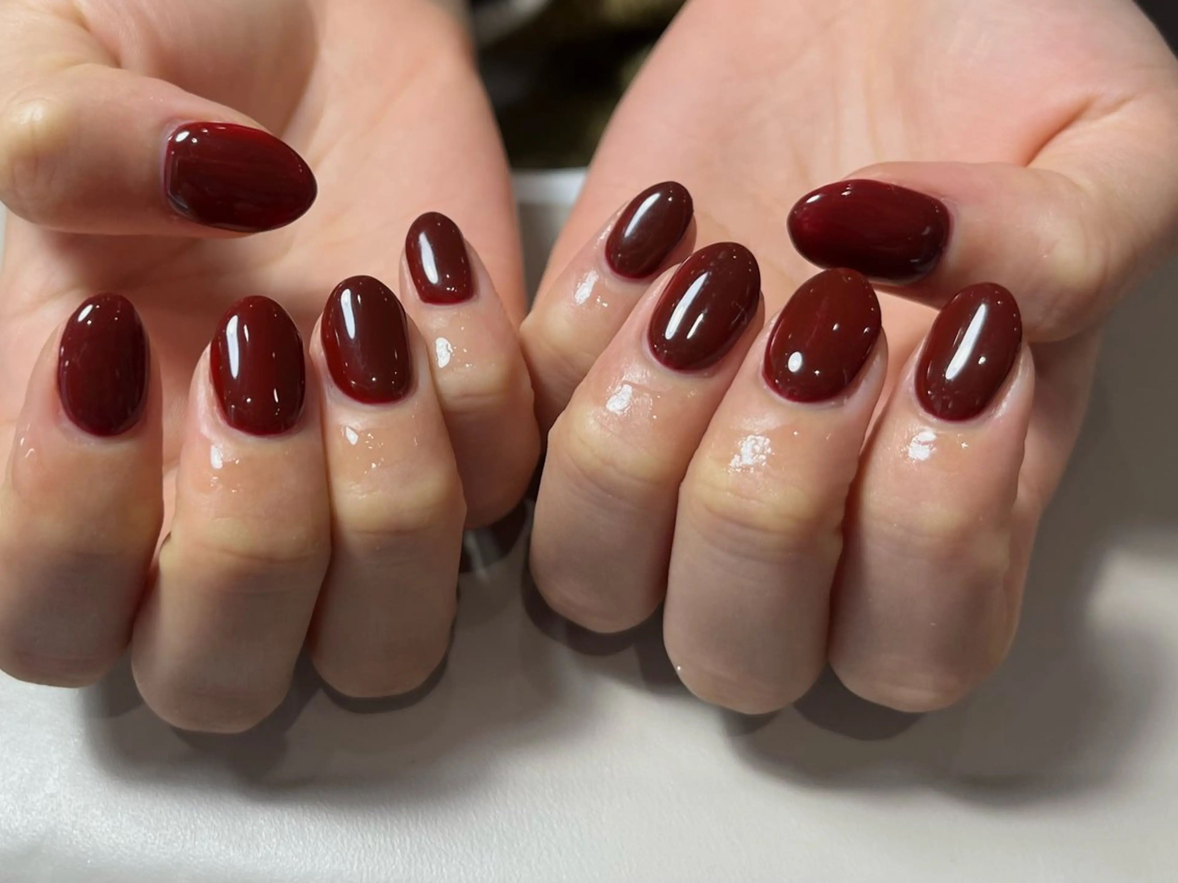 ネイル ボルドー ハンドネイル Yarm As Etelのネイルデザイン