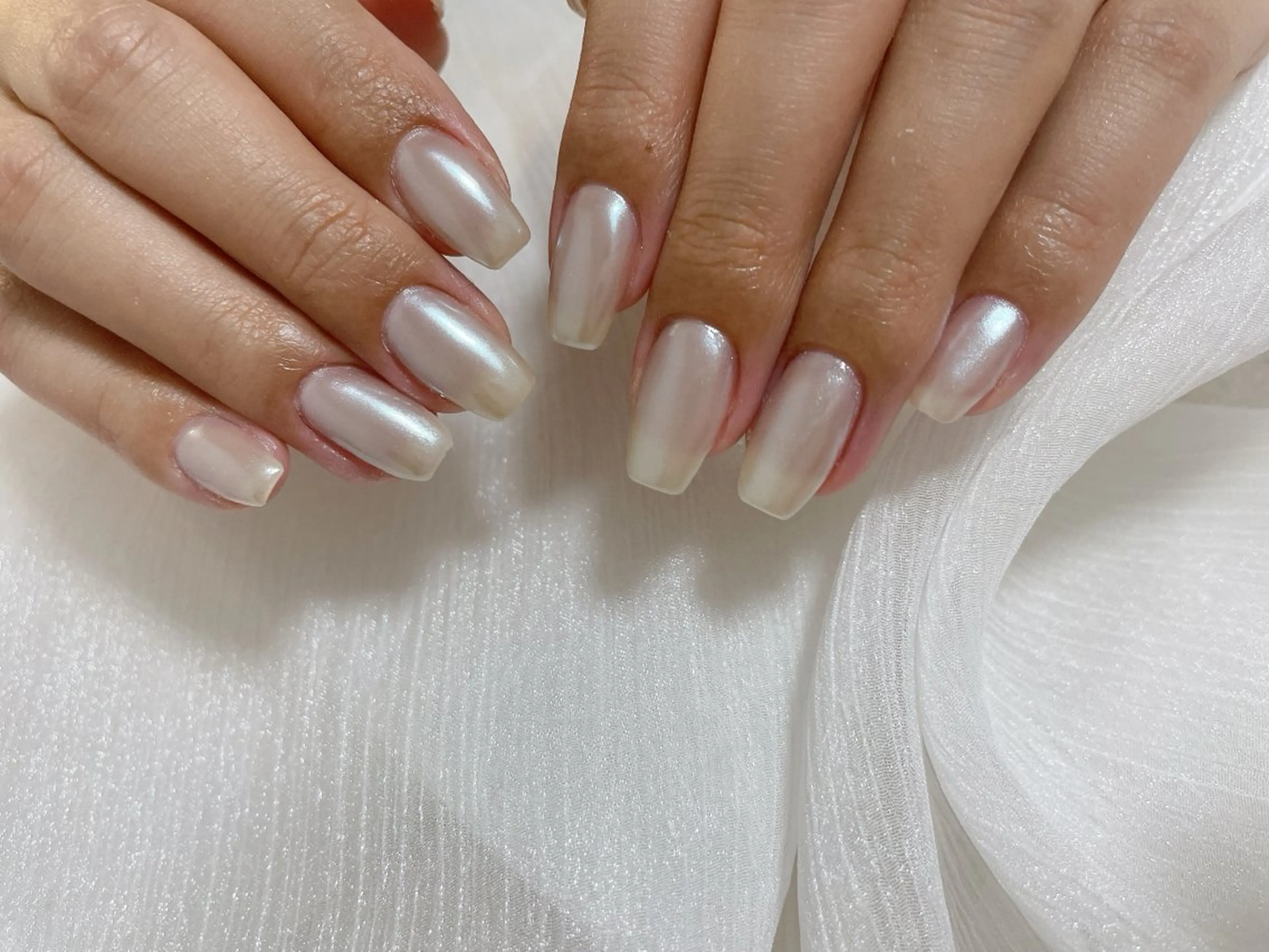 ネイル オーロラネイル フットネイル フレンチネイル ジェルネイル ハート ハンドネイル mogunail &blowのネイルデザイン