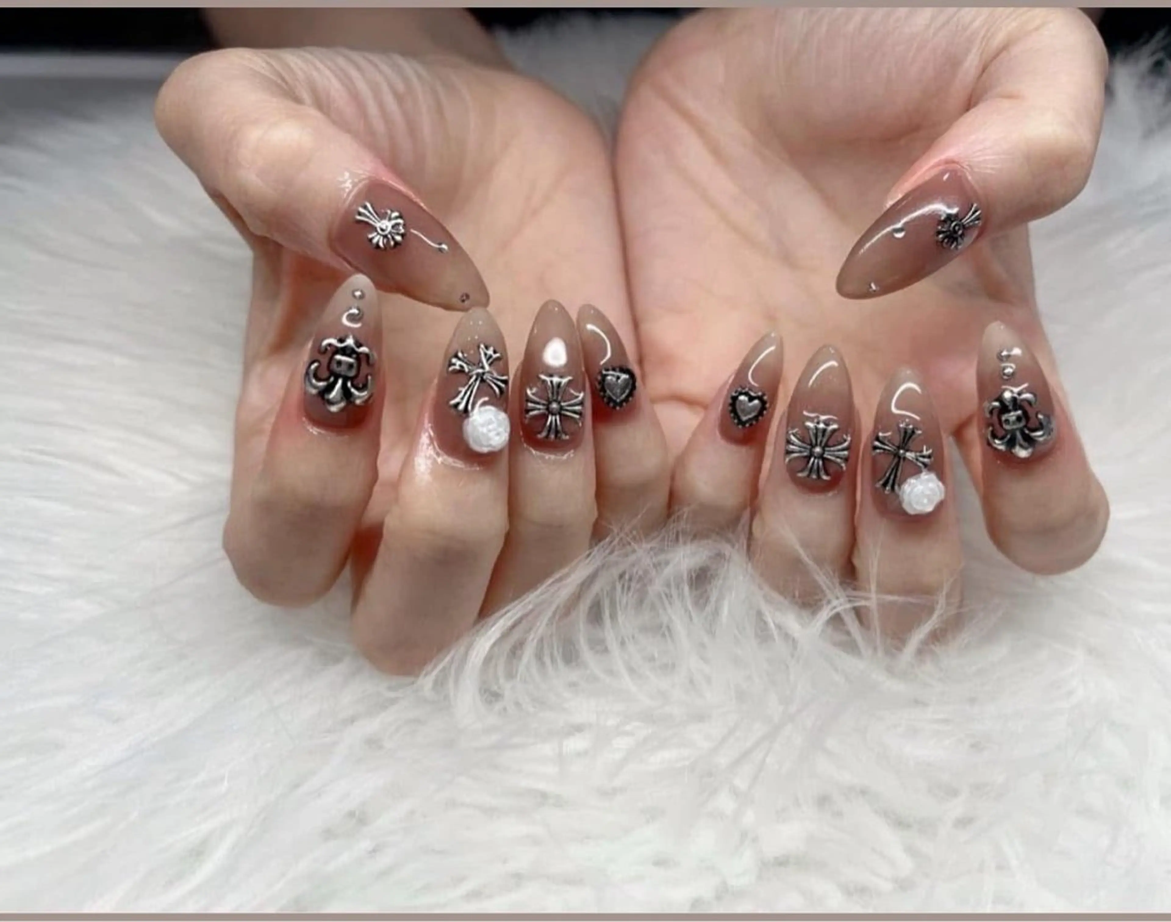 カラー RUBY NAIL& BEAUTY SPAのネイルデザイン