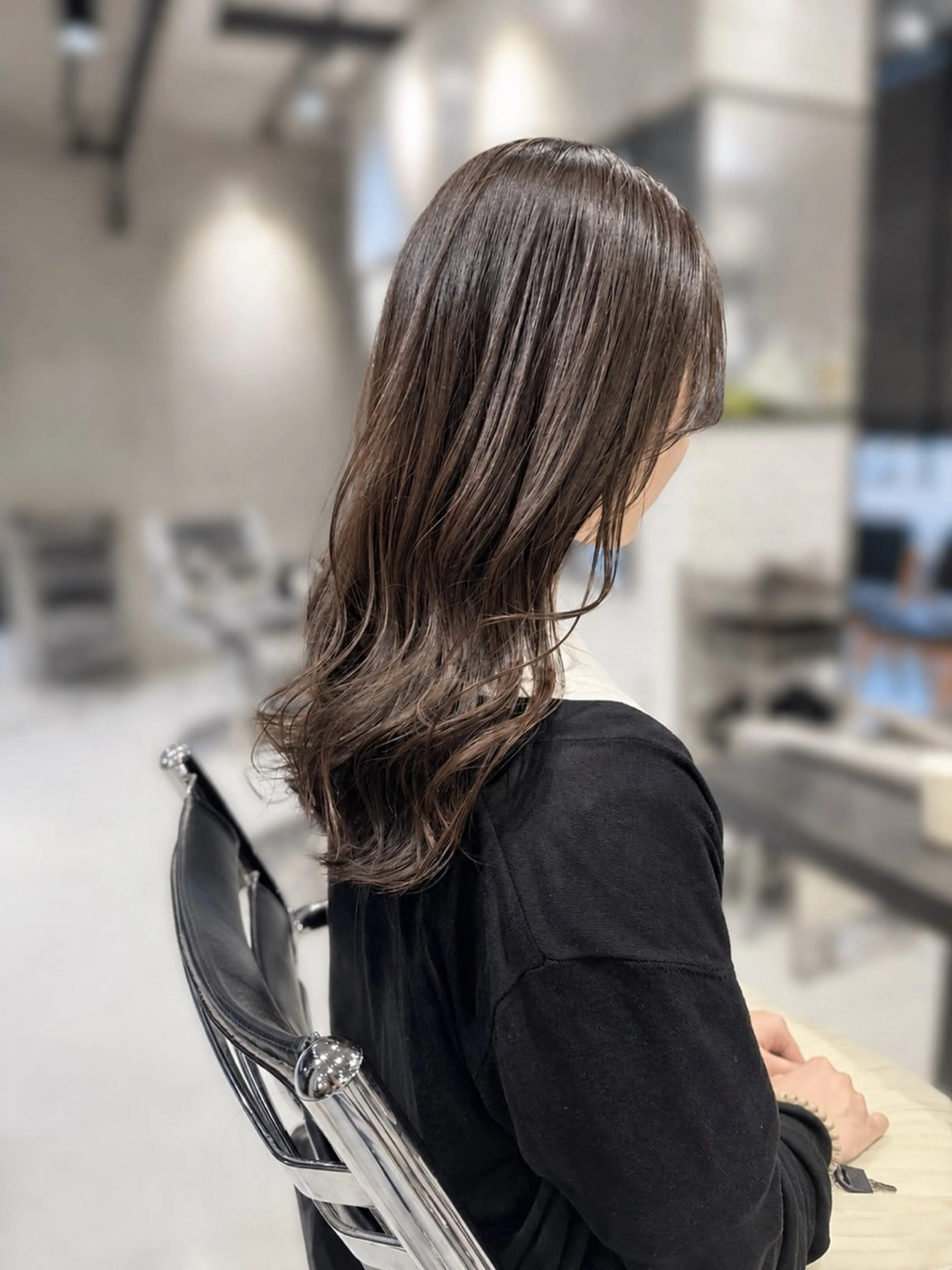 ロング カラー パーマ ヘアアレンジ カット ヘアカラー トリートメント ヘアセット 透明感/オリーブ/ グレージュ/YUKAのヘアスタイル