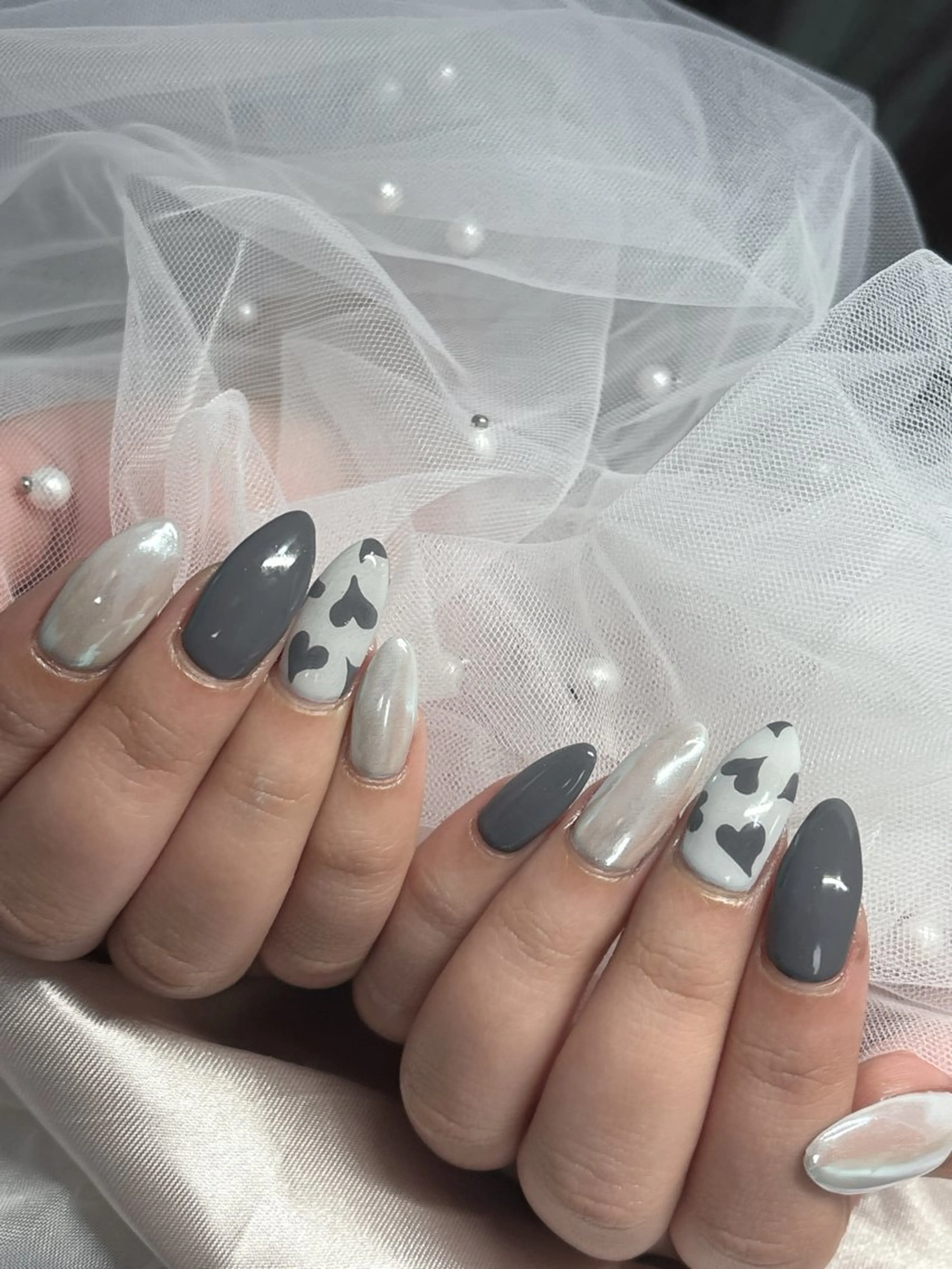 ネイル ジェルネイル 氷ネイル・うるうるネイル ミラーネイル 持ち込み パラジェル ハンドネイル 認定講師⭐️歴20年 サロン&スクールのネイルデザイン