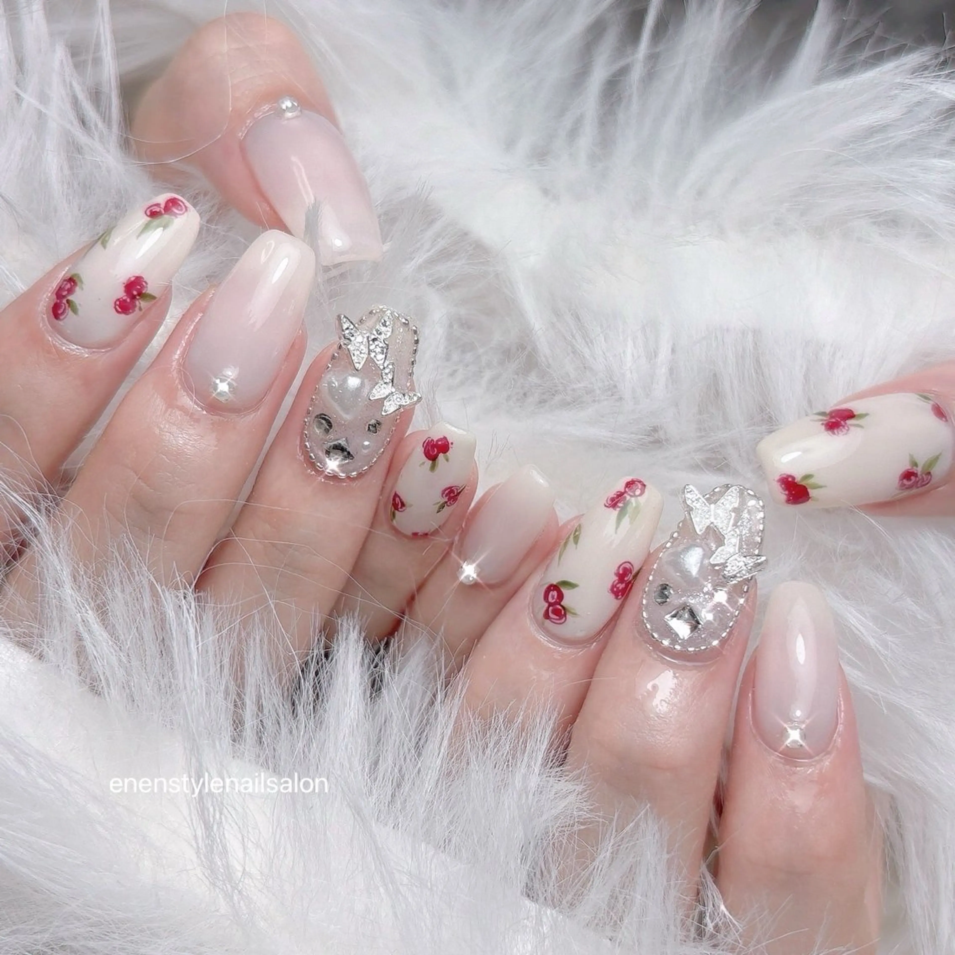 ネイル 👑enen style👑のネイルデザイン