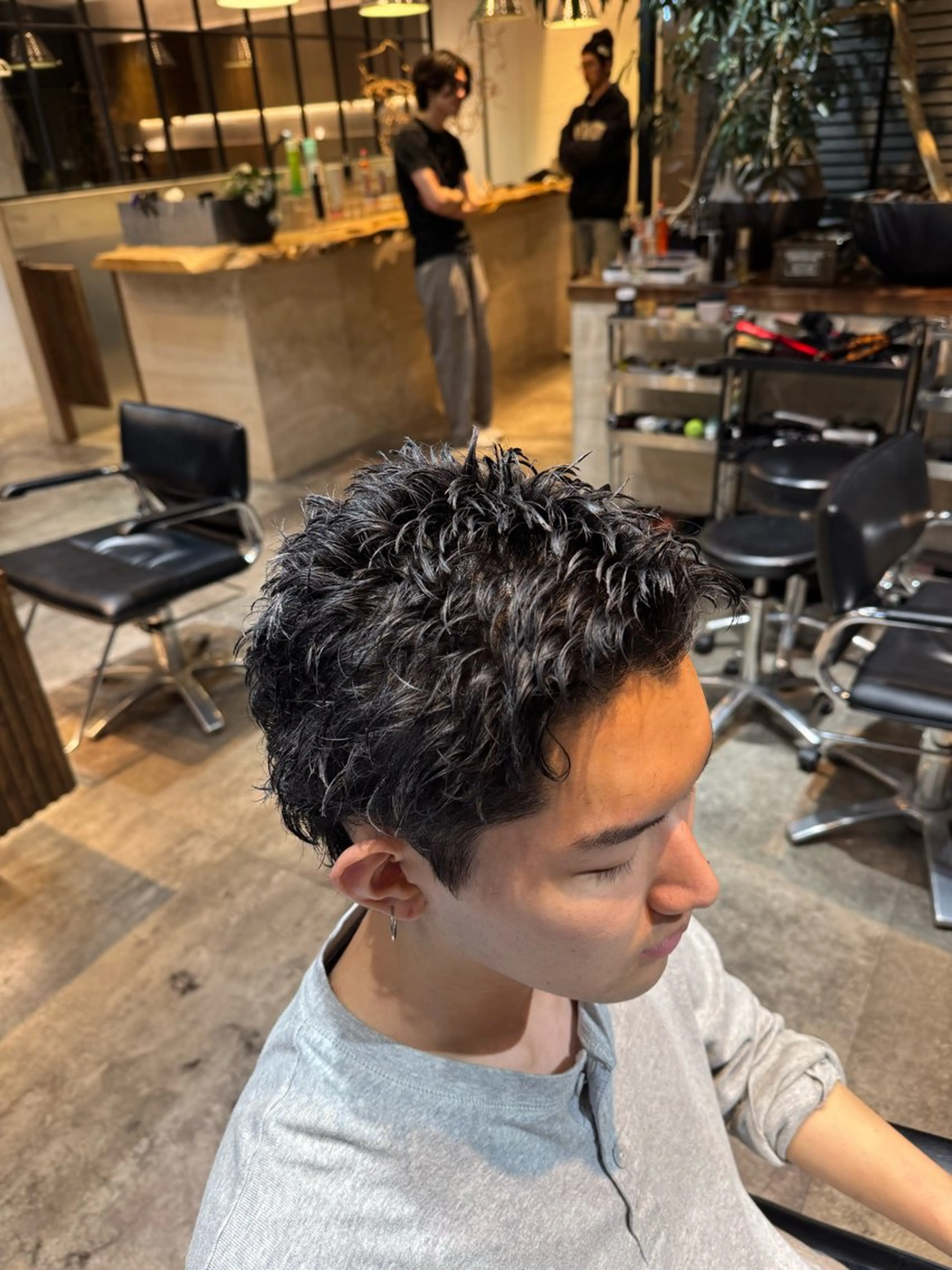 パーマ メンズ スパイキーショート ブリーチ/パーマ特化 片平和寿のヘアスタイル