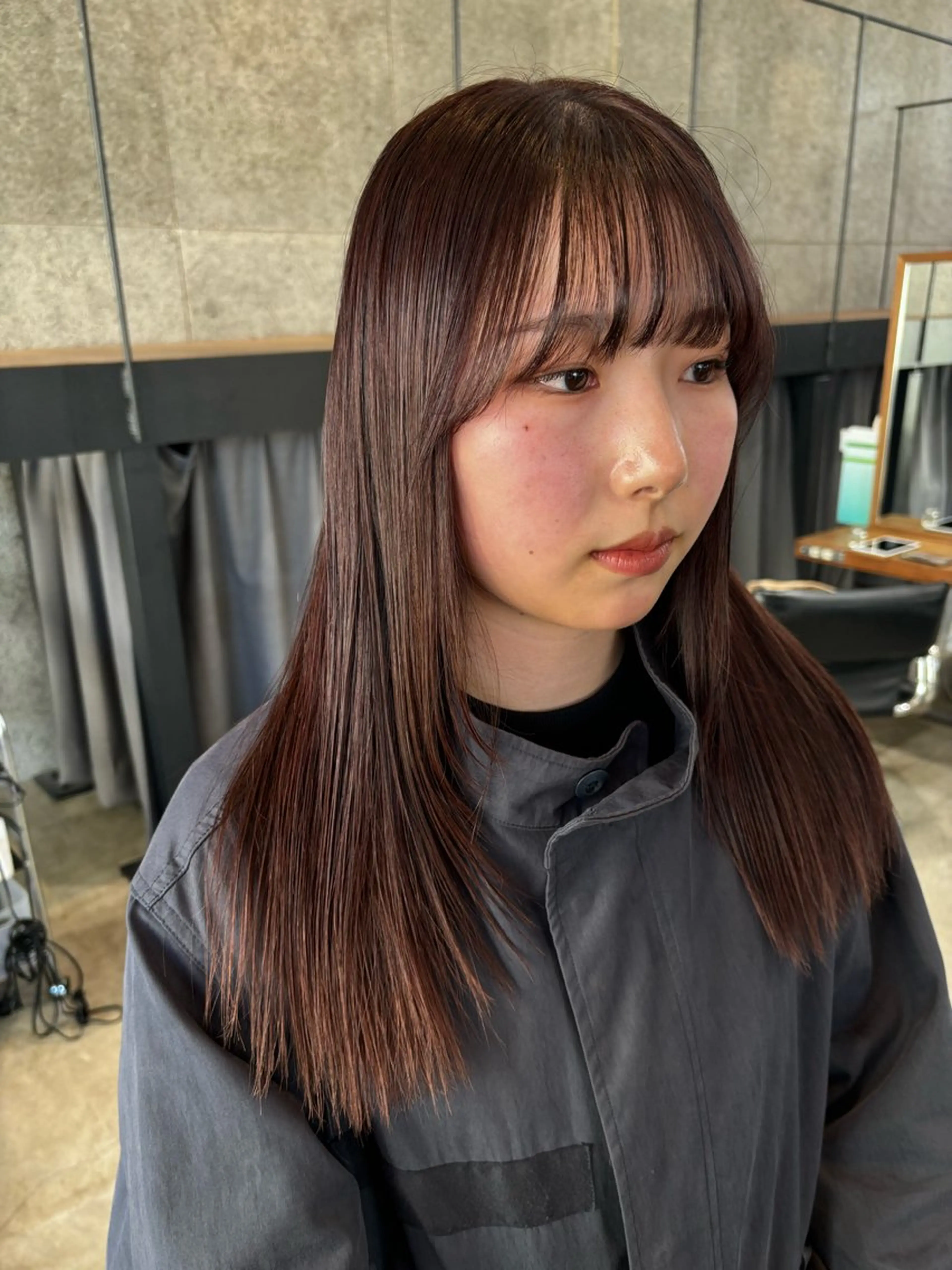 ロング カラー パーマ ヘアアレンジ ブラウンカラー カット ヘアカラー トリートメント ヘッドスパ ヘアセット 押切 響　のヘアスタイル