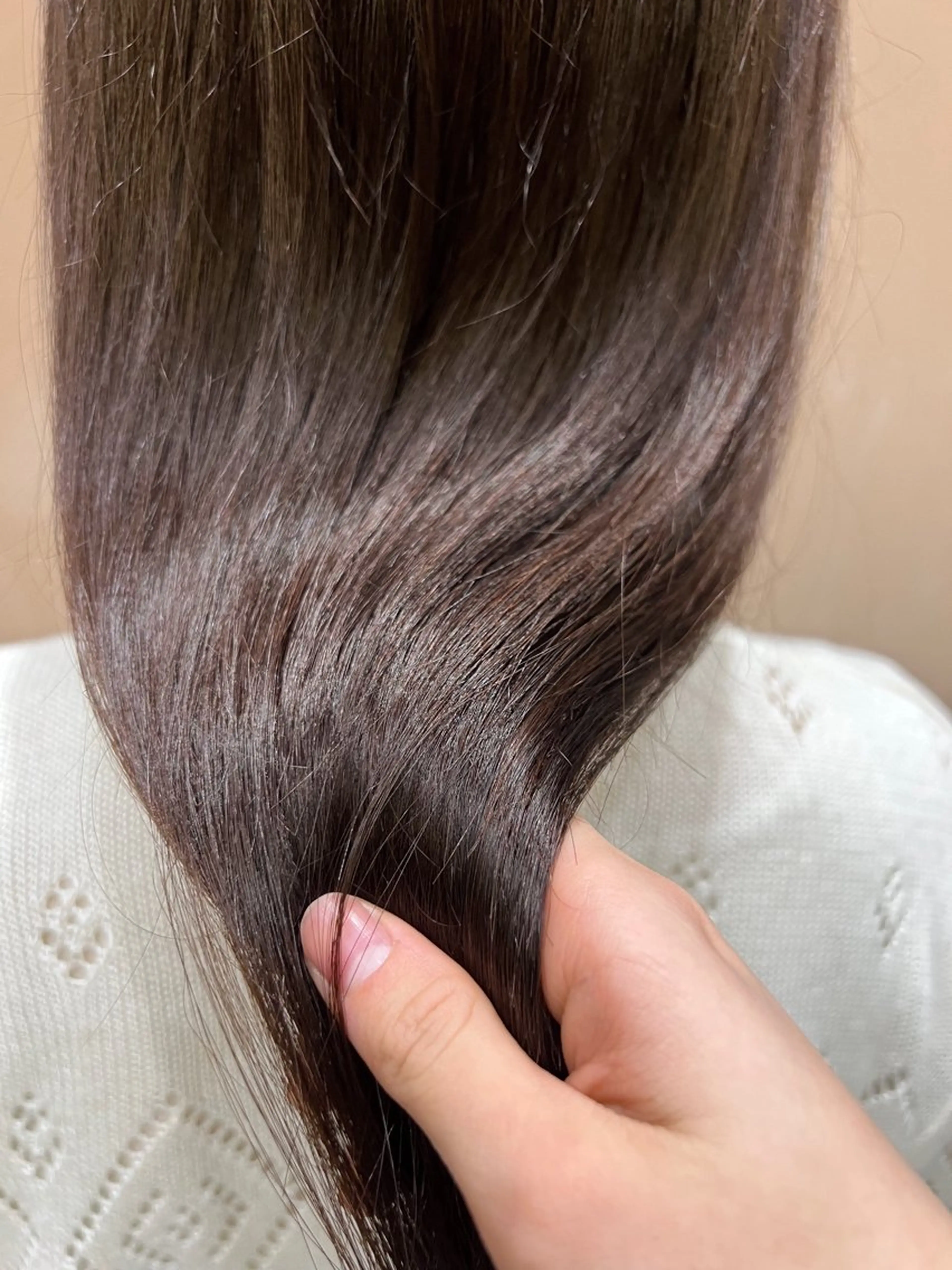 ロング カラー ベージュカラー ブリーチ ブラウンカラー ブラウンベージュ ショコラブラウン 透明感/ベージュ /kazui🐈のヘアスタイル