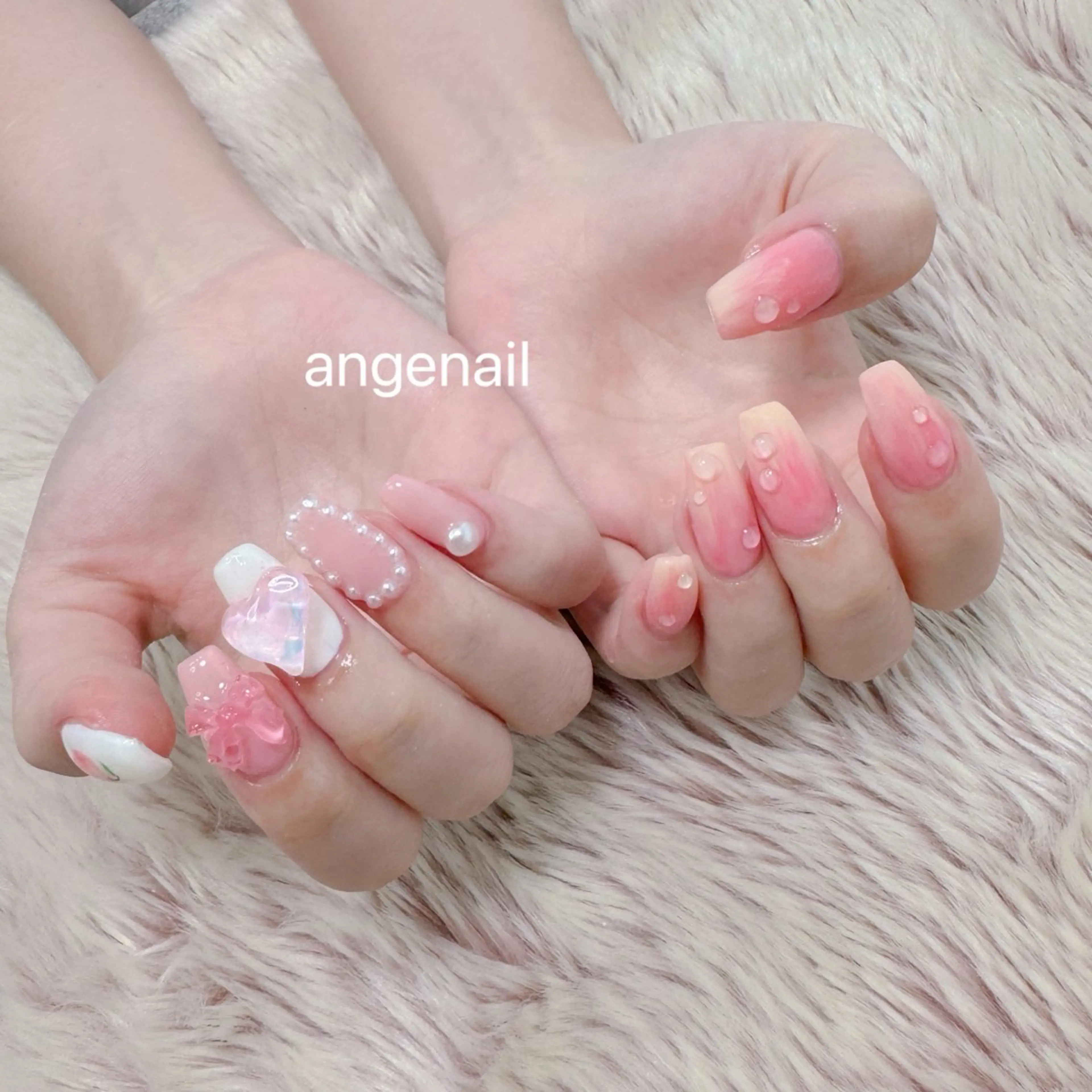 ネイル ハンドネイル オーナーネイリスト MAKIのネイルデザイン