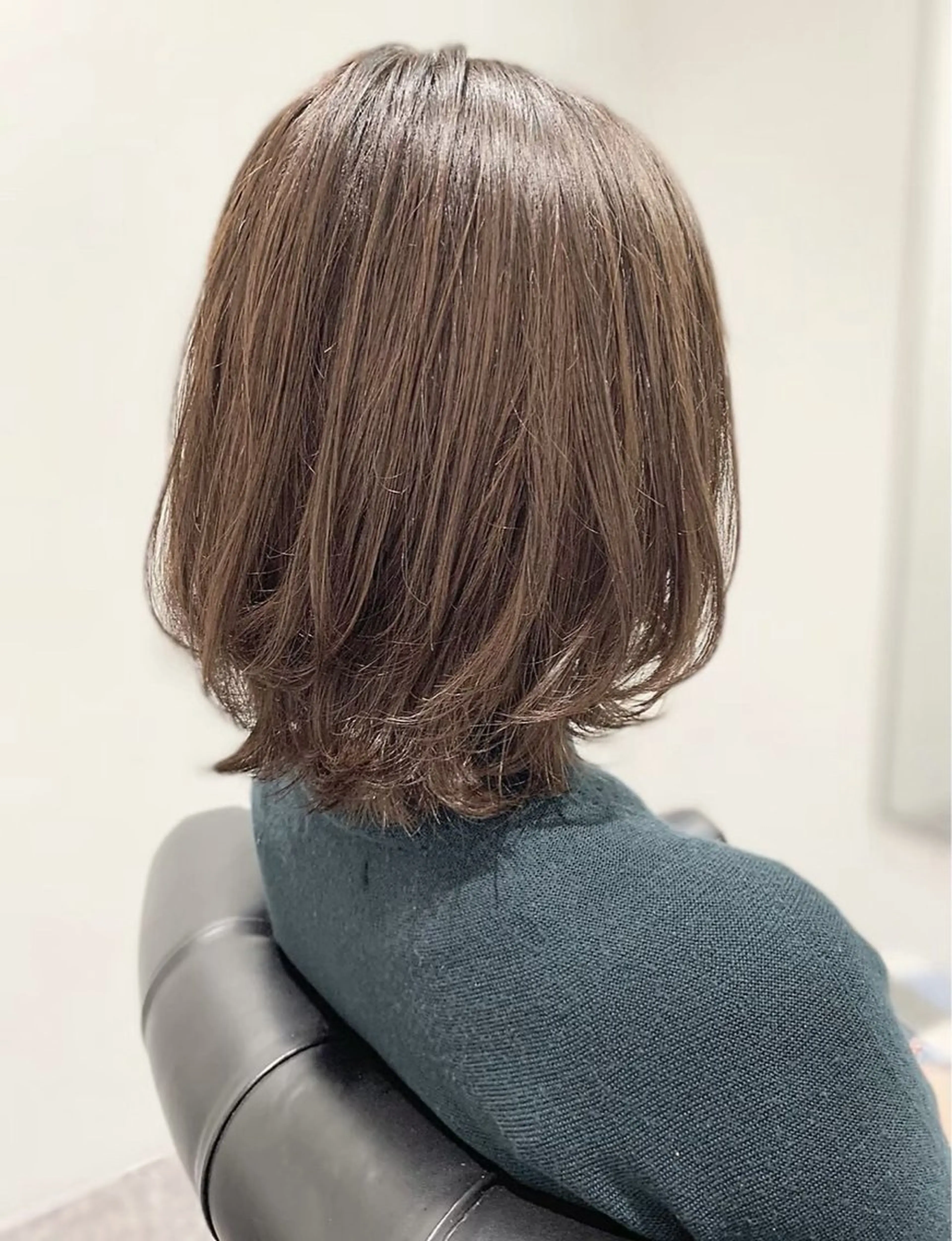 ミディアム カラー 江坂 mikuのヘアスタイル