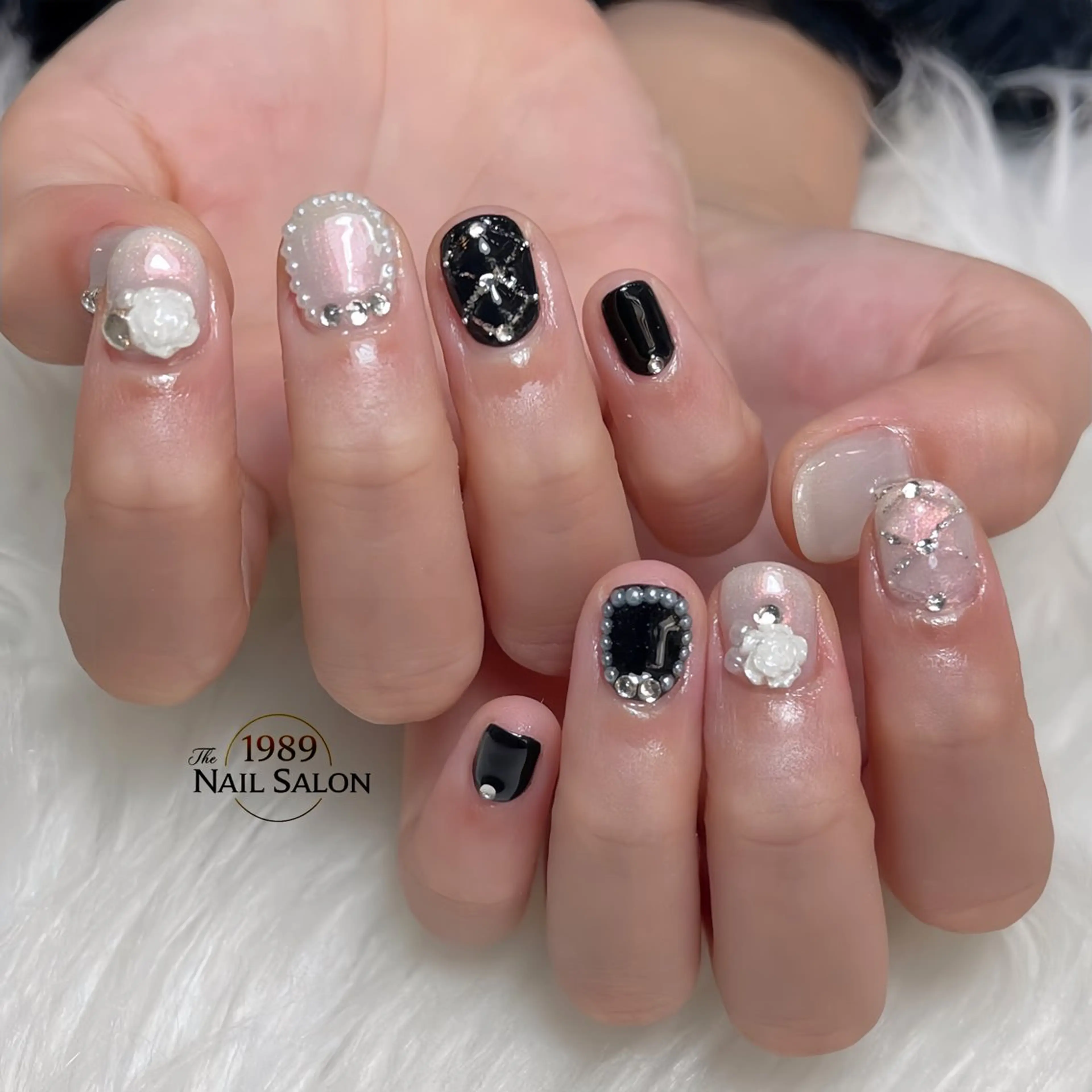 ネイル ハンドネイル The 1989 Nail Salonのネイルデザイン