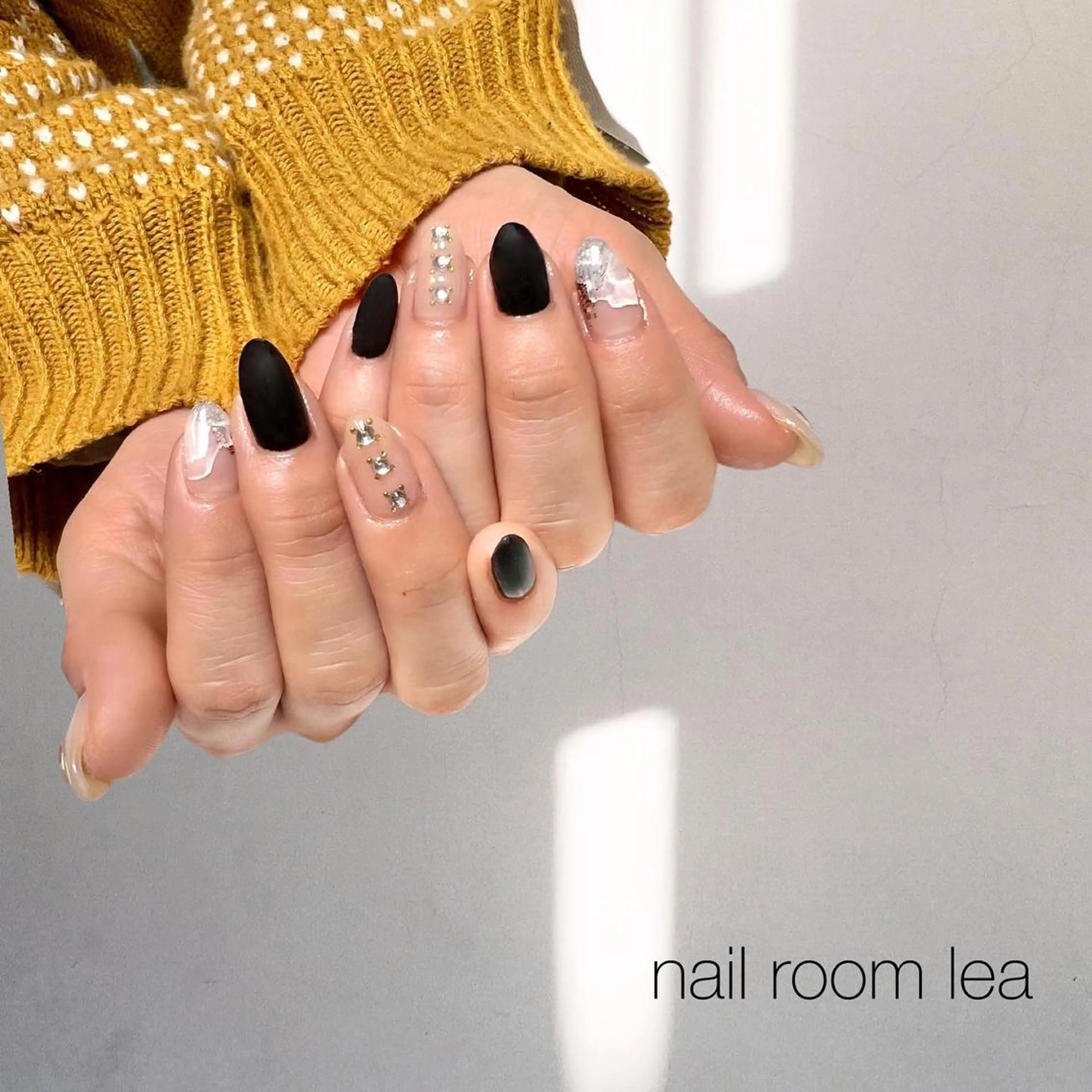 ネイル ハンドネイル ハンドケア nailroom leaのネイルデザイン