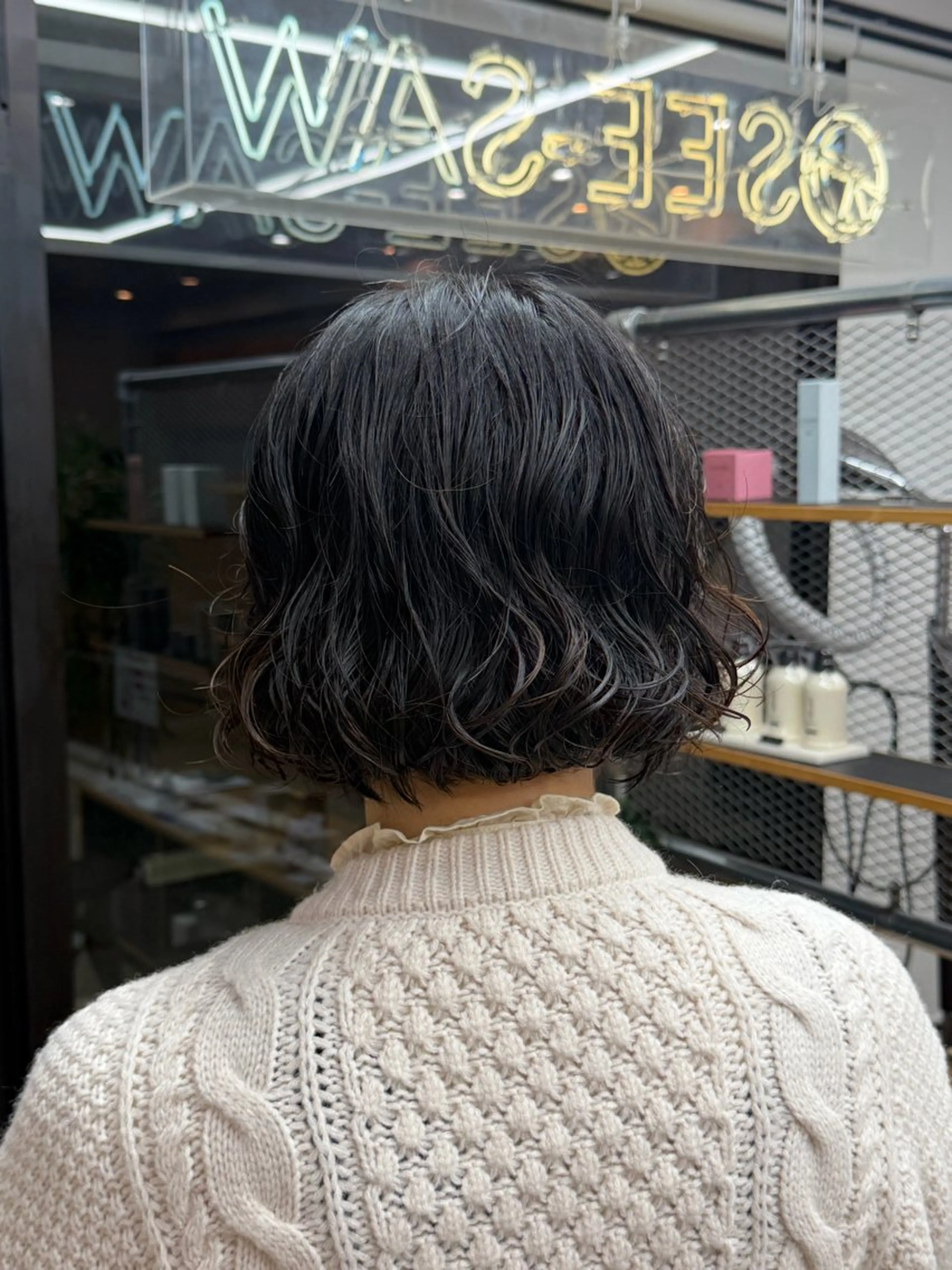 ミディアム ミディアムパーマ ボブ SEE-SAW． MANAKAのヘアスタイル