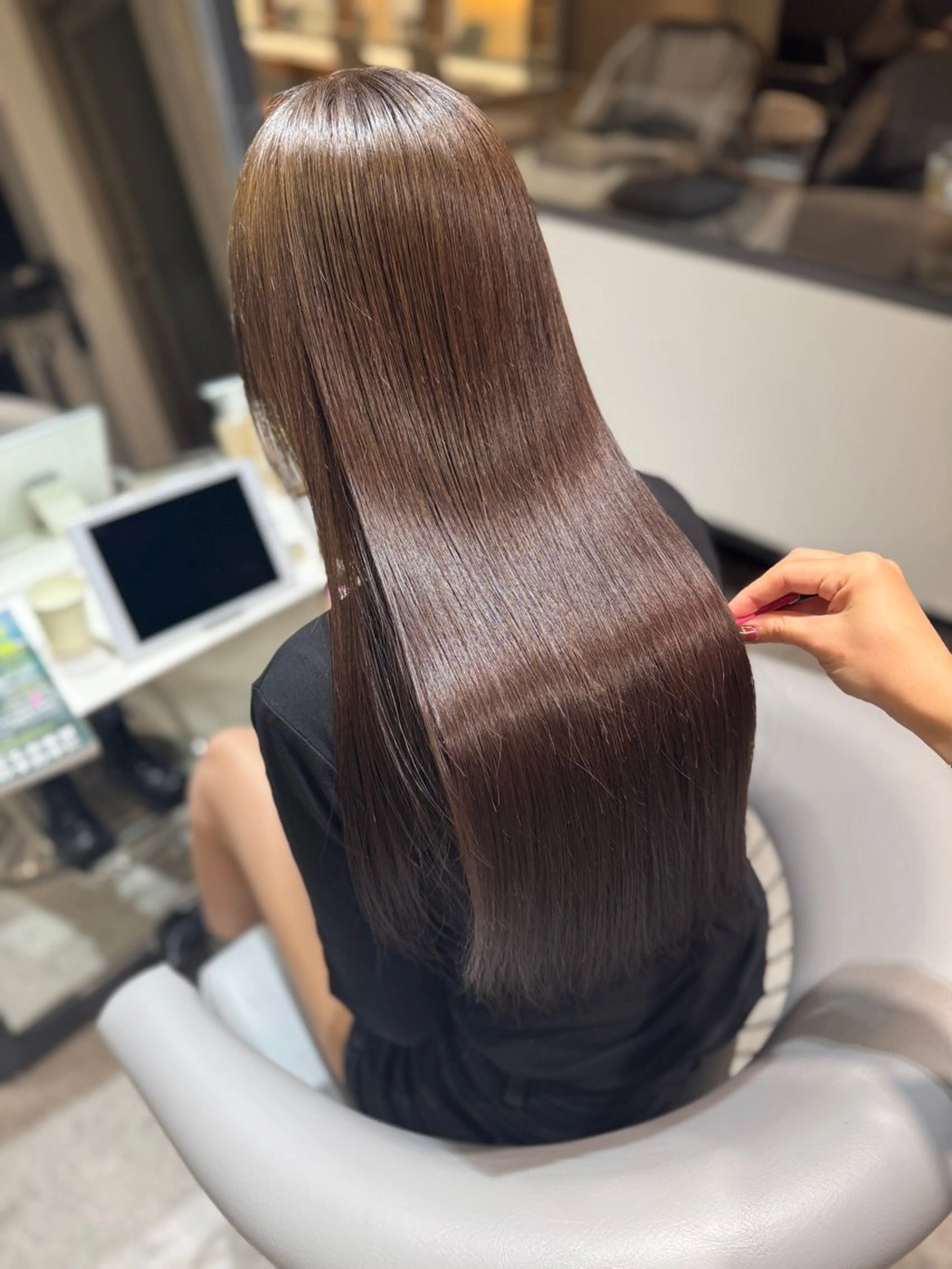 ロング カラー ヘアアレンジ ヘアセット お呼ばれ カチモリ/はるか🎀のヘアスタイル