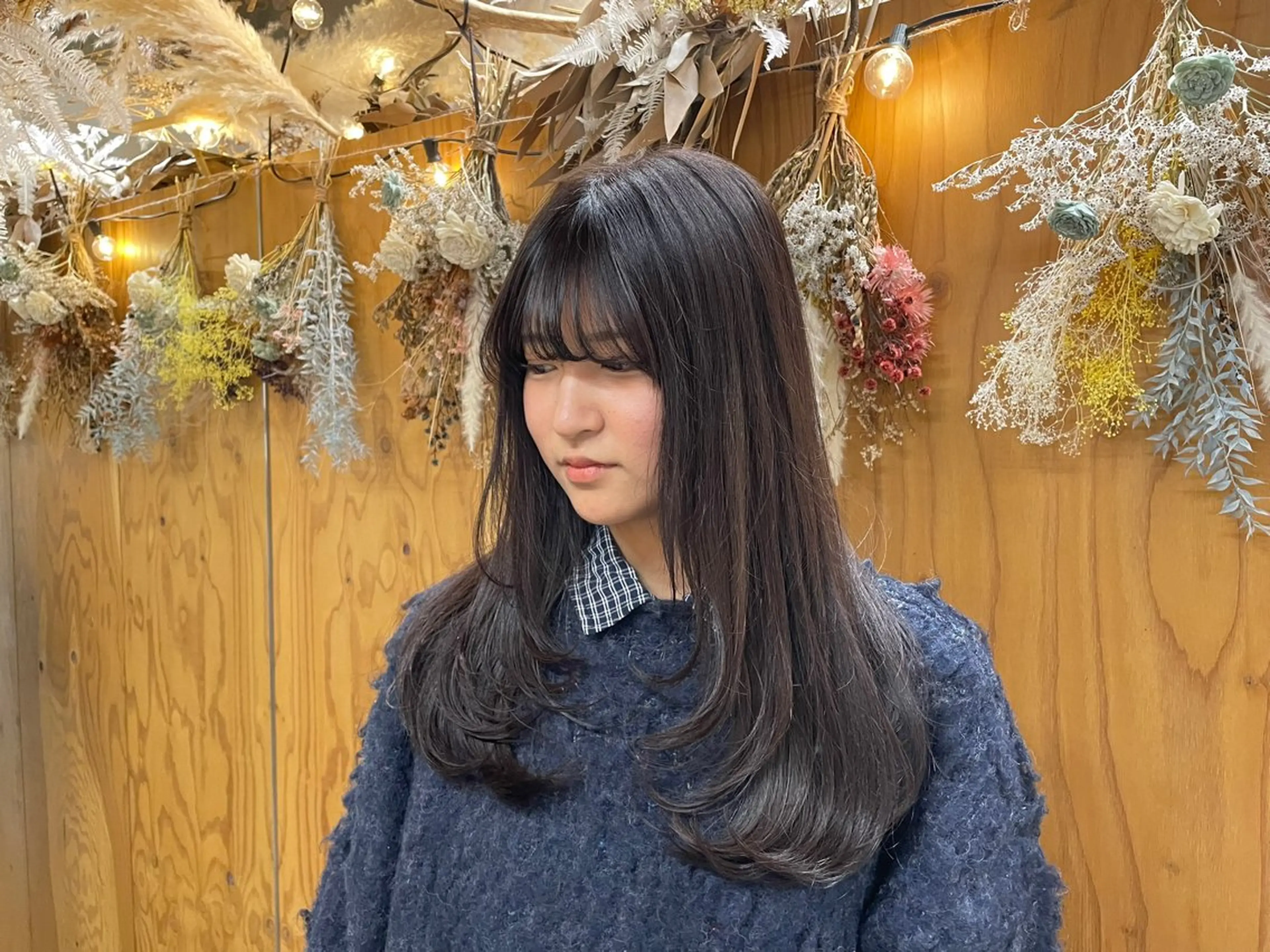 ロング カット ︎🤎デザインカラー kayanoのヘアスタイル