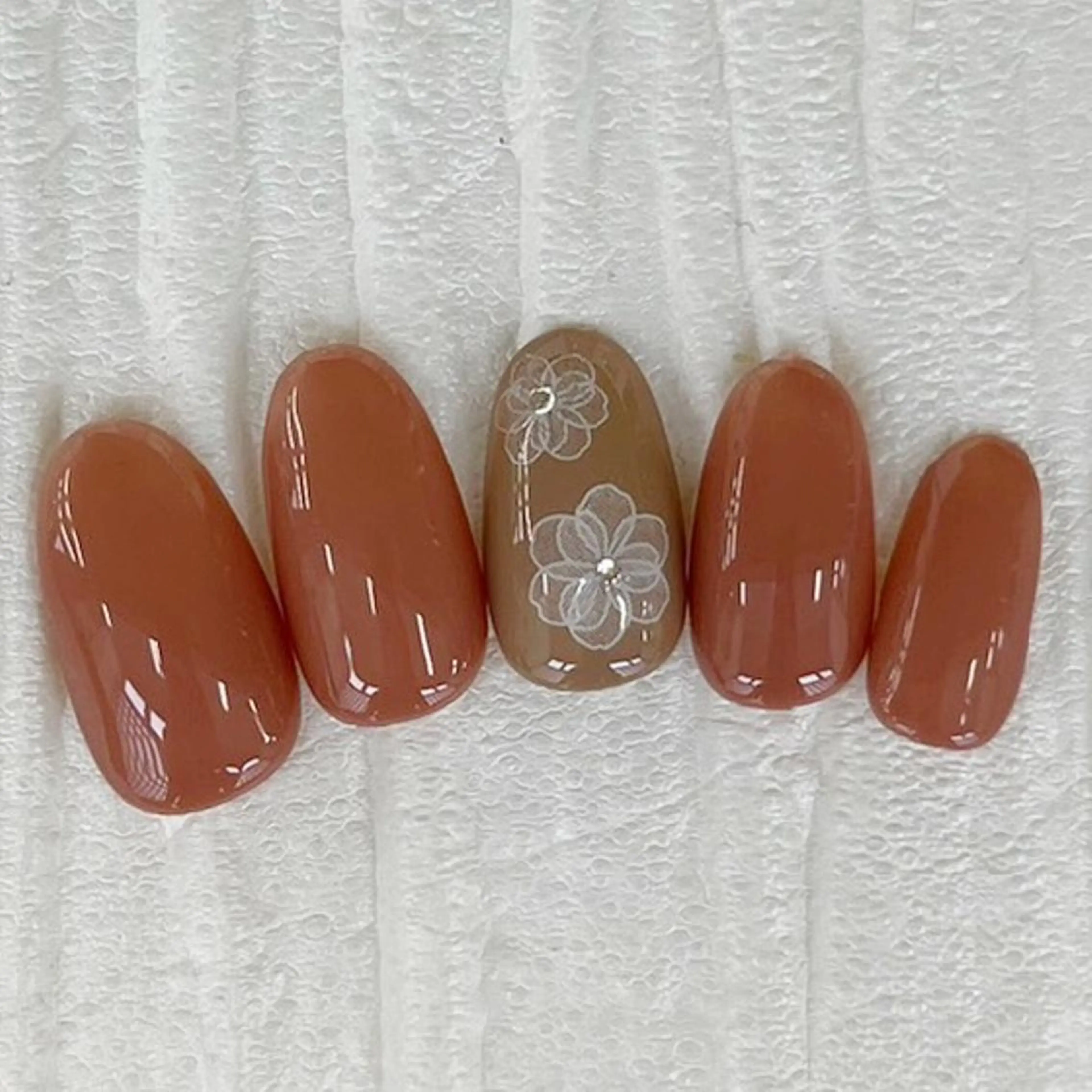 ネイル Nail salon Honey Beeのネイルデザイン