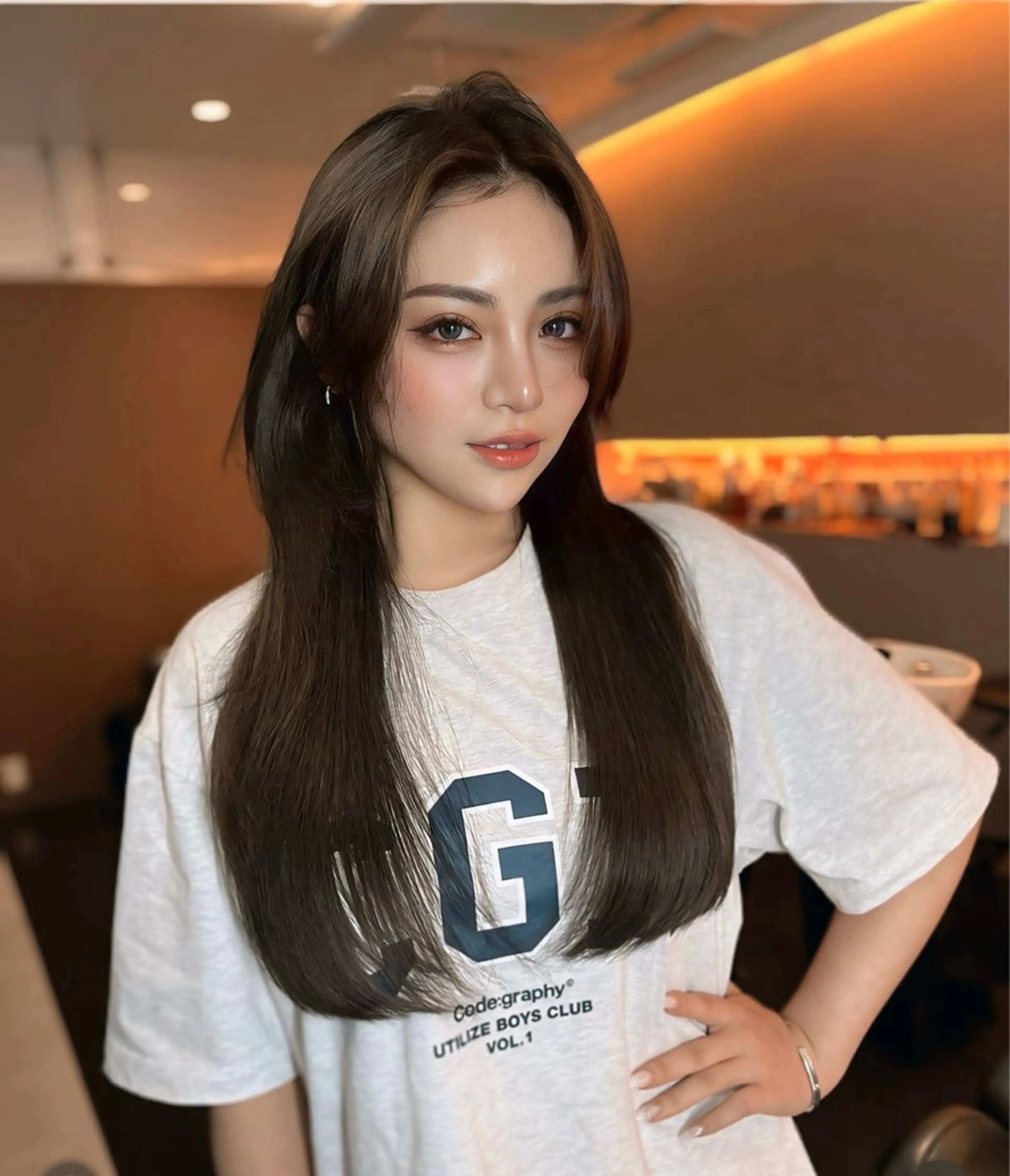 ロング カット ヘアカラー トリートメント 海野翔吾🇨🇳 ワンホンレイヤーのヘアスタイル