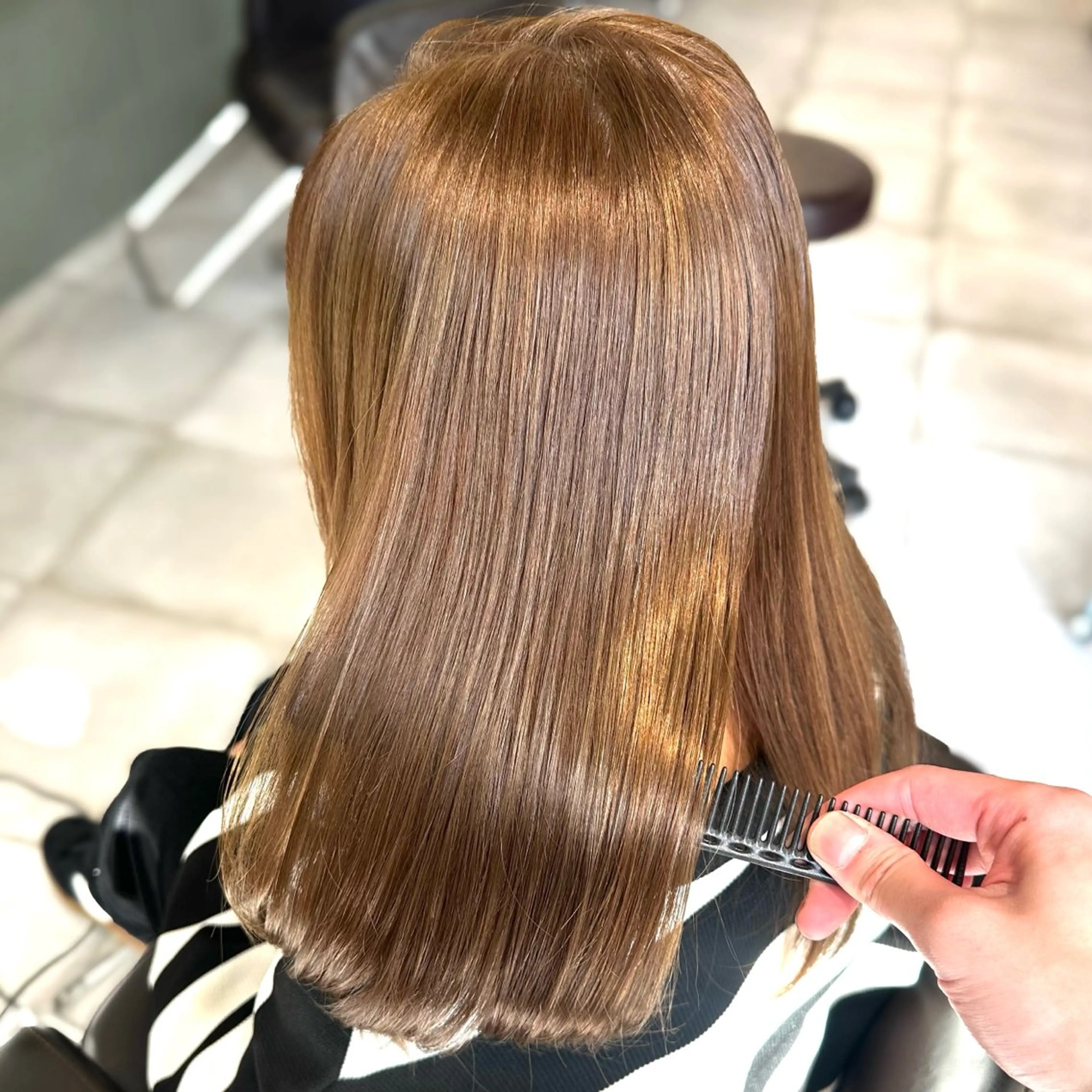セミロング カラー カット ヘアカラー トリートメント ブリーチなし/レイヤ ー特化🌈Tommyのヘアスタイル