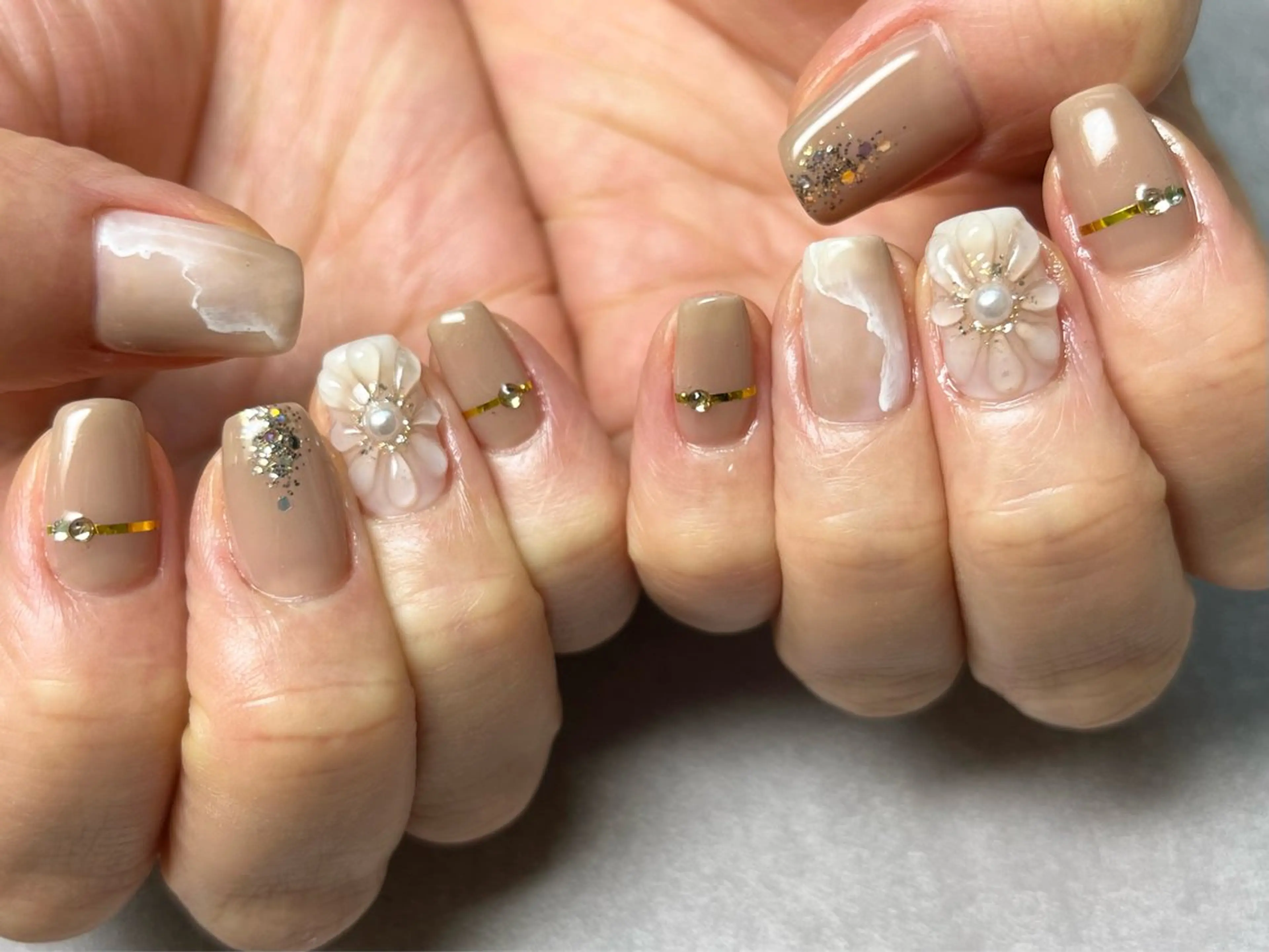 ネイル ハンドネイル Queennail 北堀江Yumiのネイルデザイン